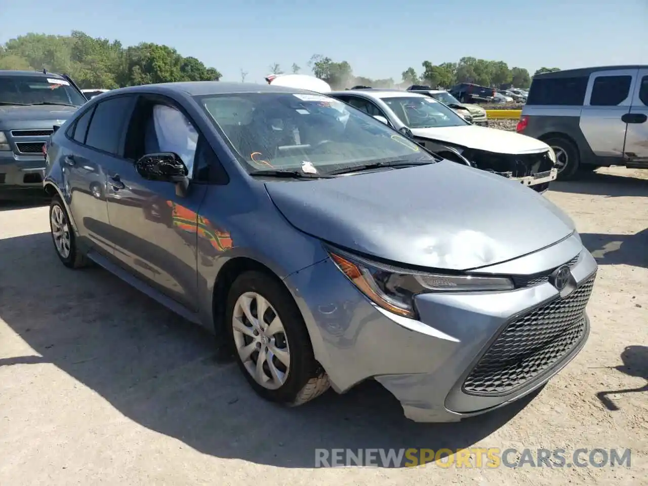 1 Photograph of a damaged car JTDEPRAE6LJ063389 TOYOTA COROLLA 2020