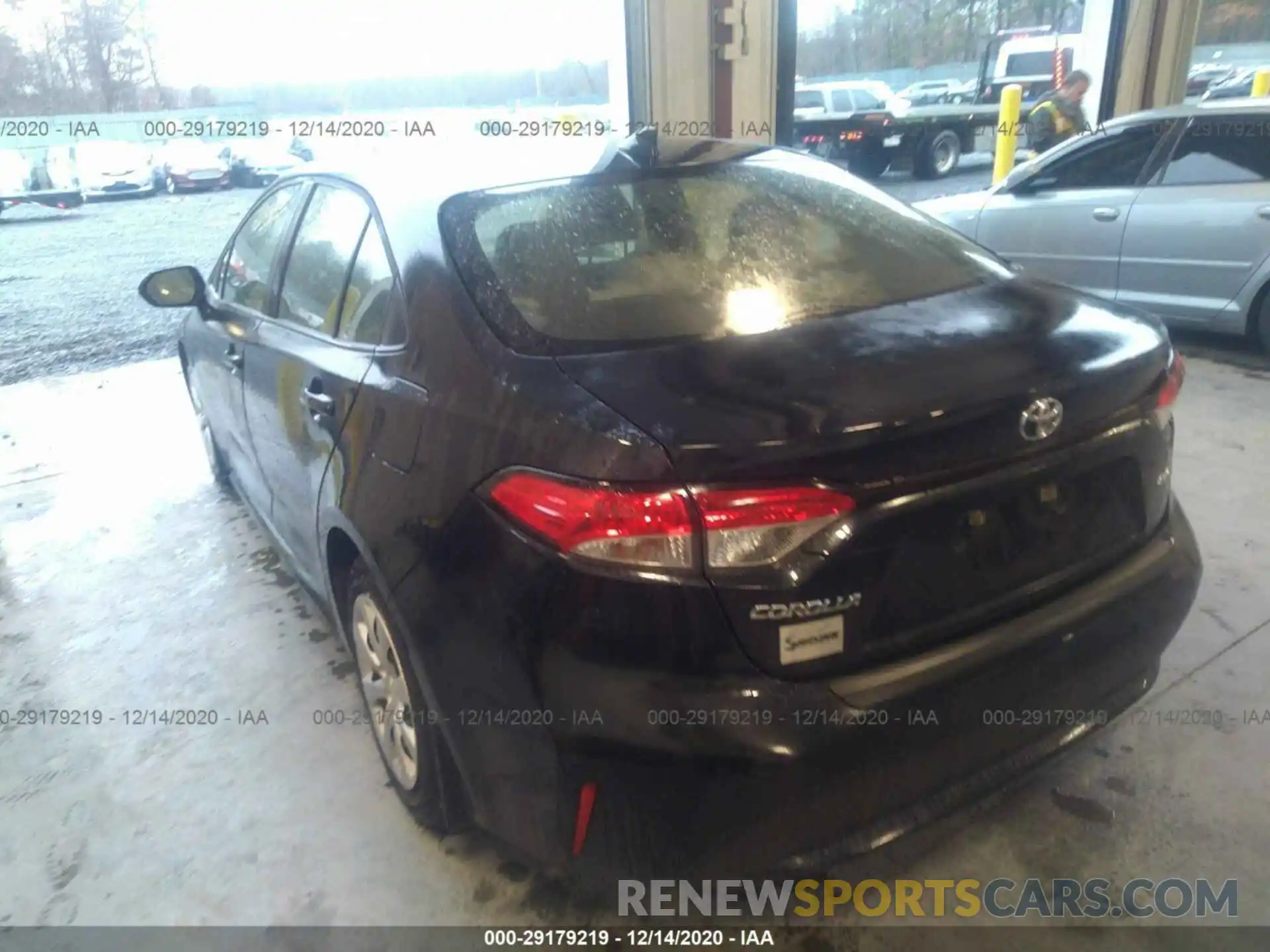 3 Photograph of a damaged car JTDEPRAE6LJ064283 TOYOTA COROLLA 2020