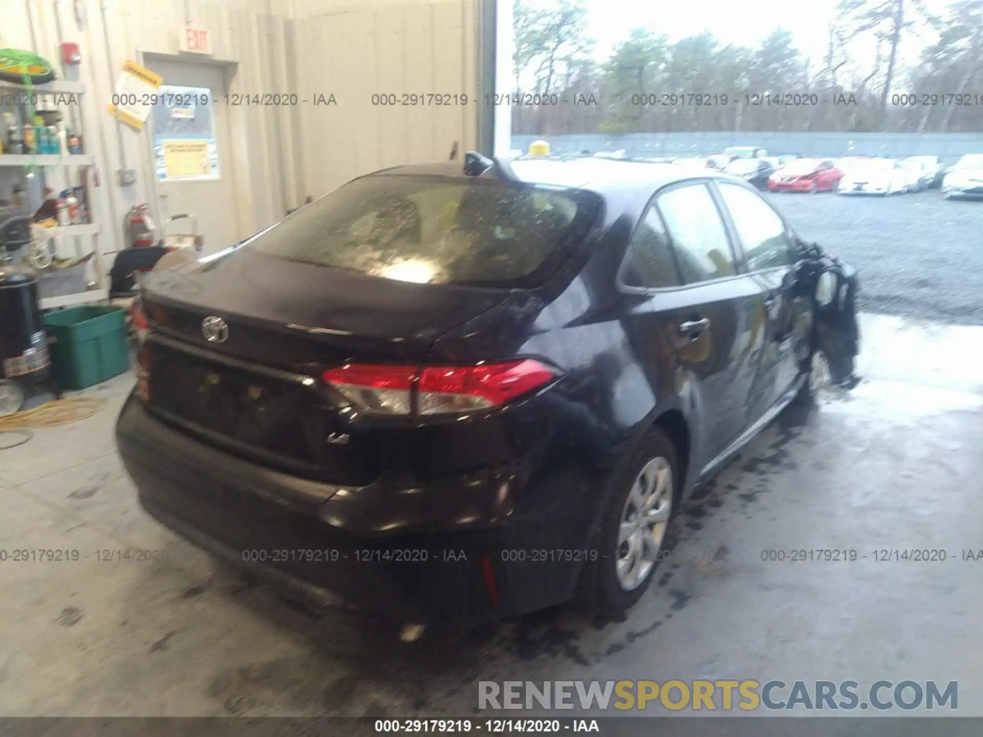 4 Photograph of a damaged car JTDEPRAE6LJ064283 TOYOTA COROLLA 2020