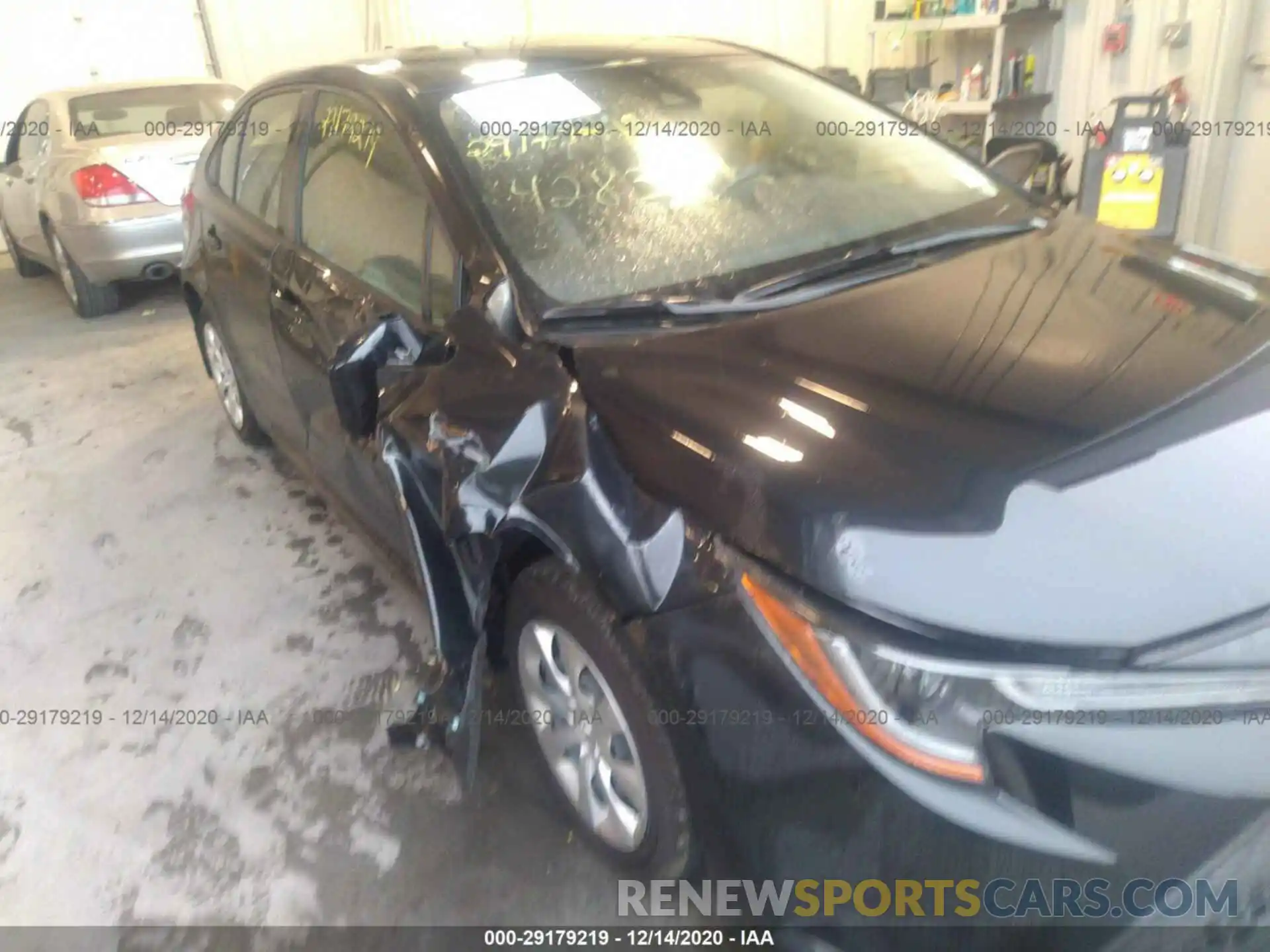 6 Photograph of a damaged car JTDEPRAE6LJ064283 TOYOTA COROLLA 2020