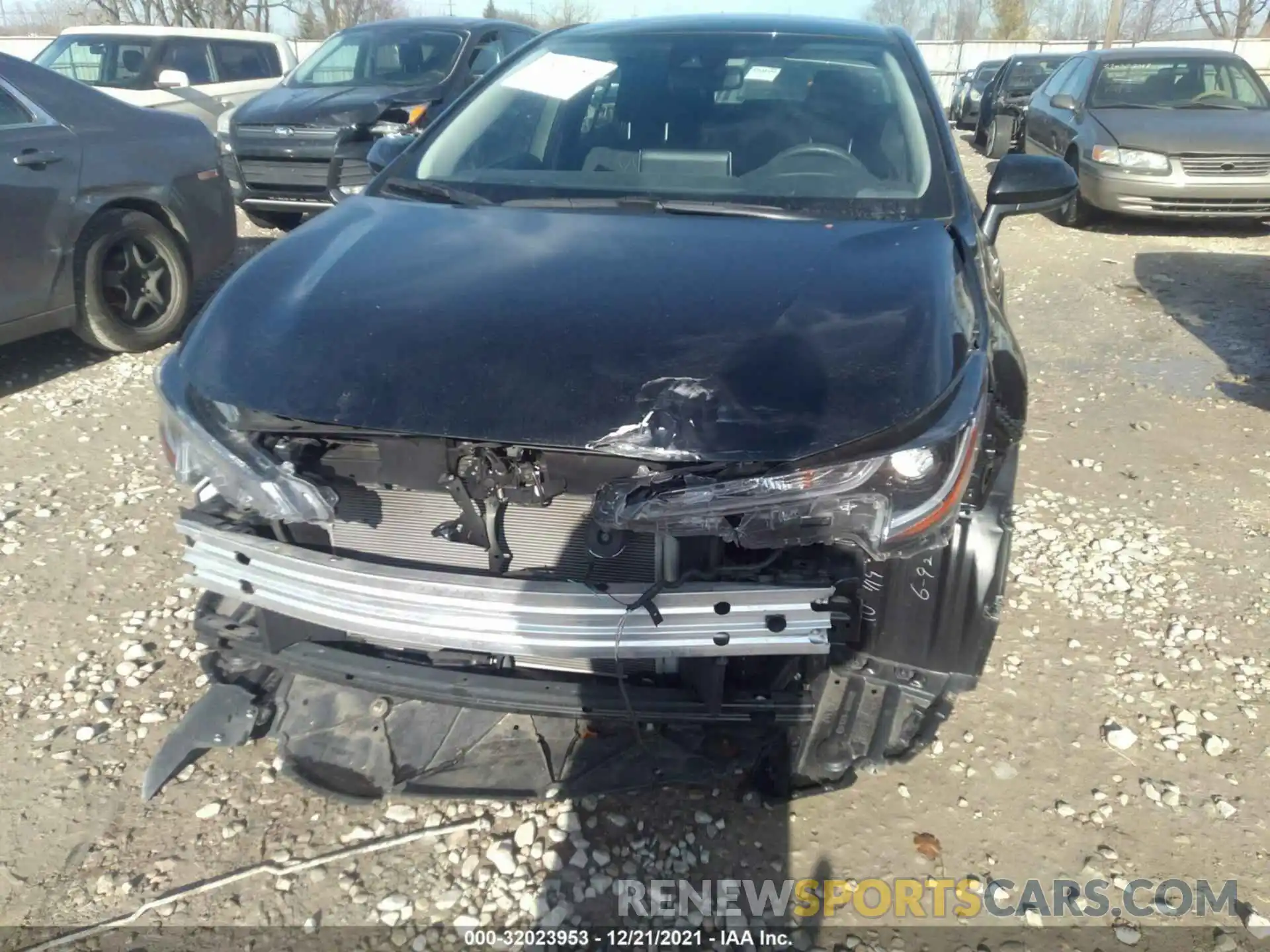 6 Photograph of a damaged car JTDEPRAE6LJ064672 TOYOTA COROLLA 2020