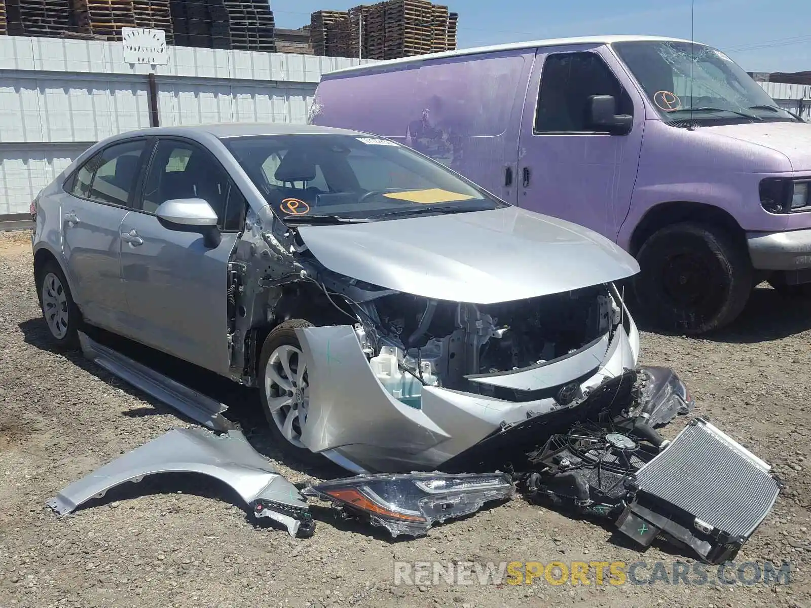 1 Photograph of a damaged car JTDEPRAE6LJ064848 TOYOTA COROLLA 2020