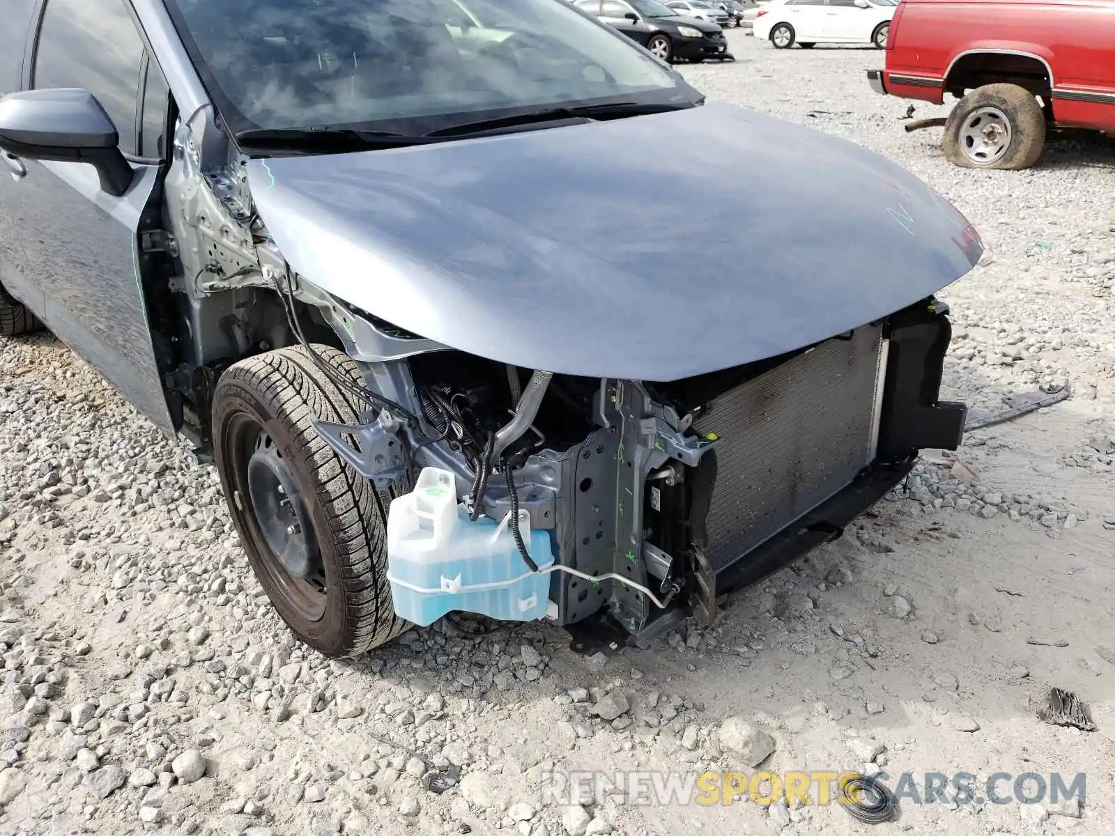 9 Photograph of a damaged car JTDEPRAE6LJ066311 TOYOTA COROLLA 2020