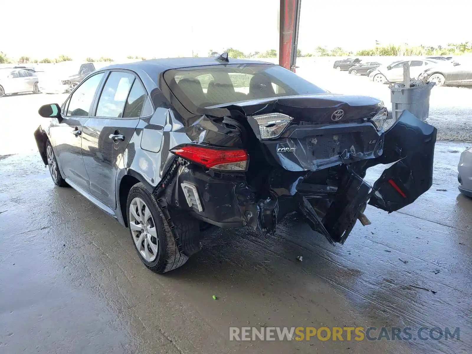 3 Photograph of a damaged car JTDEPRAE6LJ066387 TOYOTA COROLLA 2020