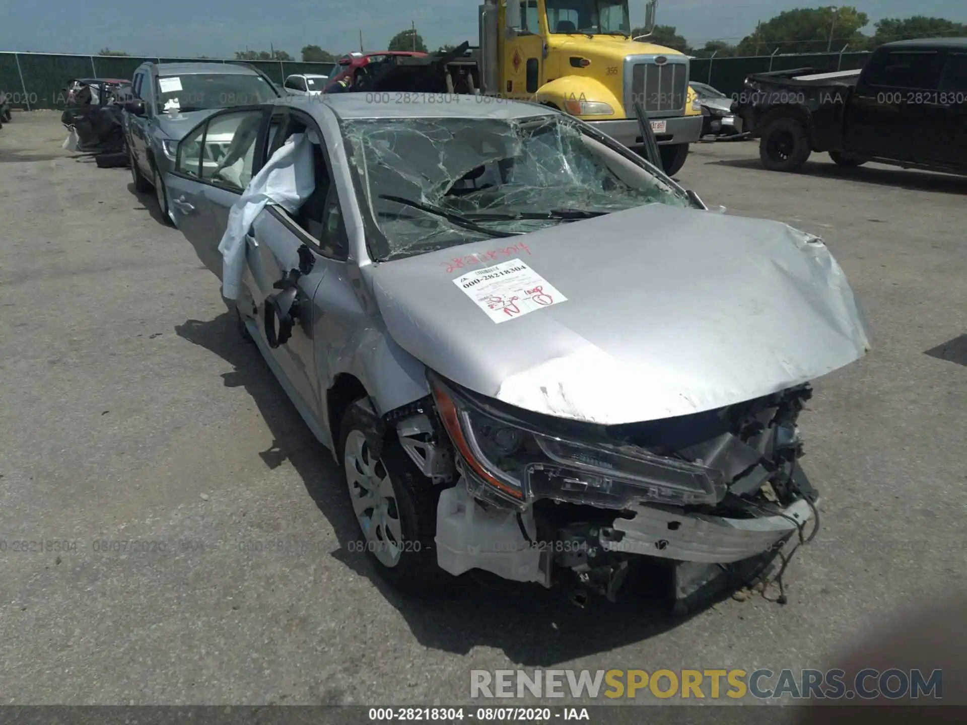 1 Photograph of a damaged car JTDEPRAE6LJ066762 TOYOTA COROLLA 2020