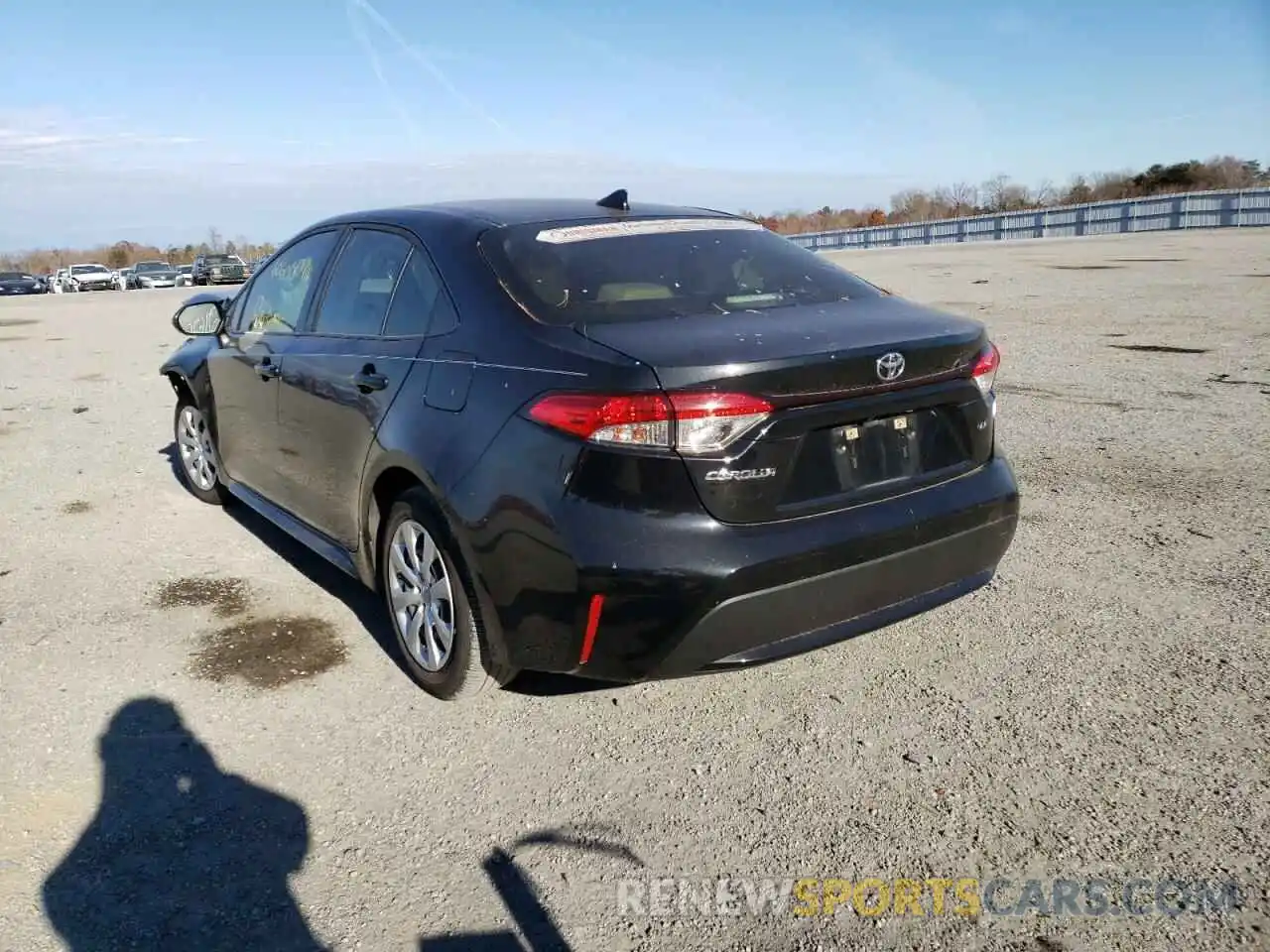 3 Photograph of a damaged car JTDEPRAE6LJ067992 TOYOTA COROLLA 2020