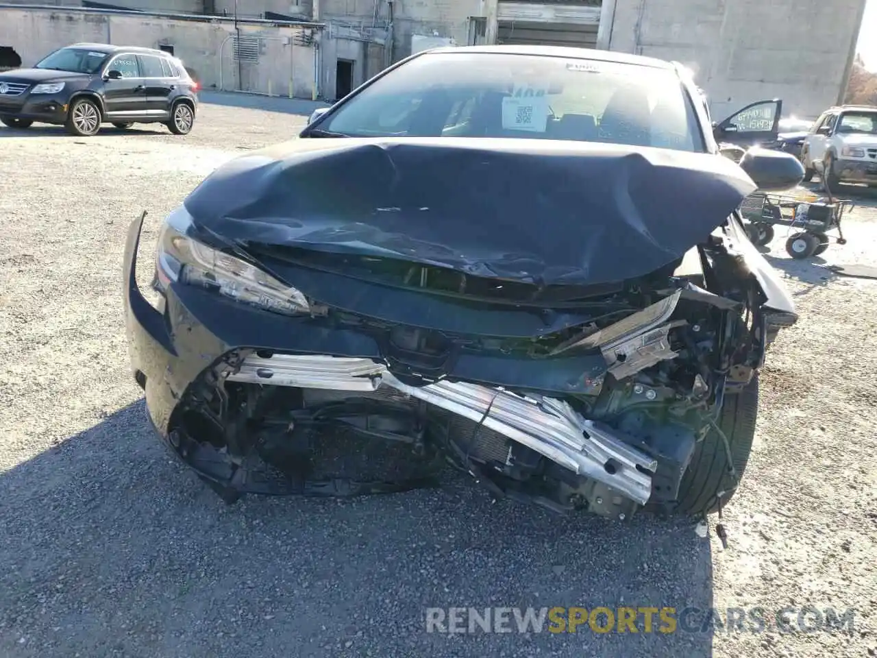 9 Photograph of a damaged car JTDEPRAE6LJ067992 TOYOTA COROLLA 2020