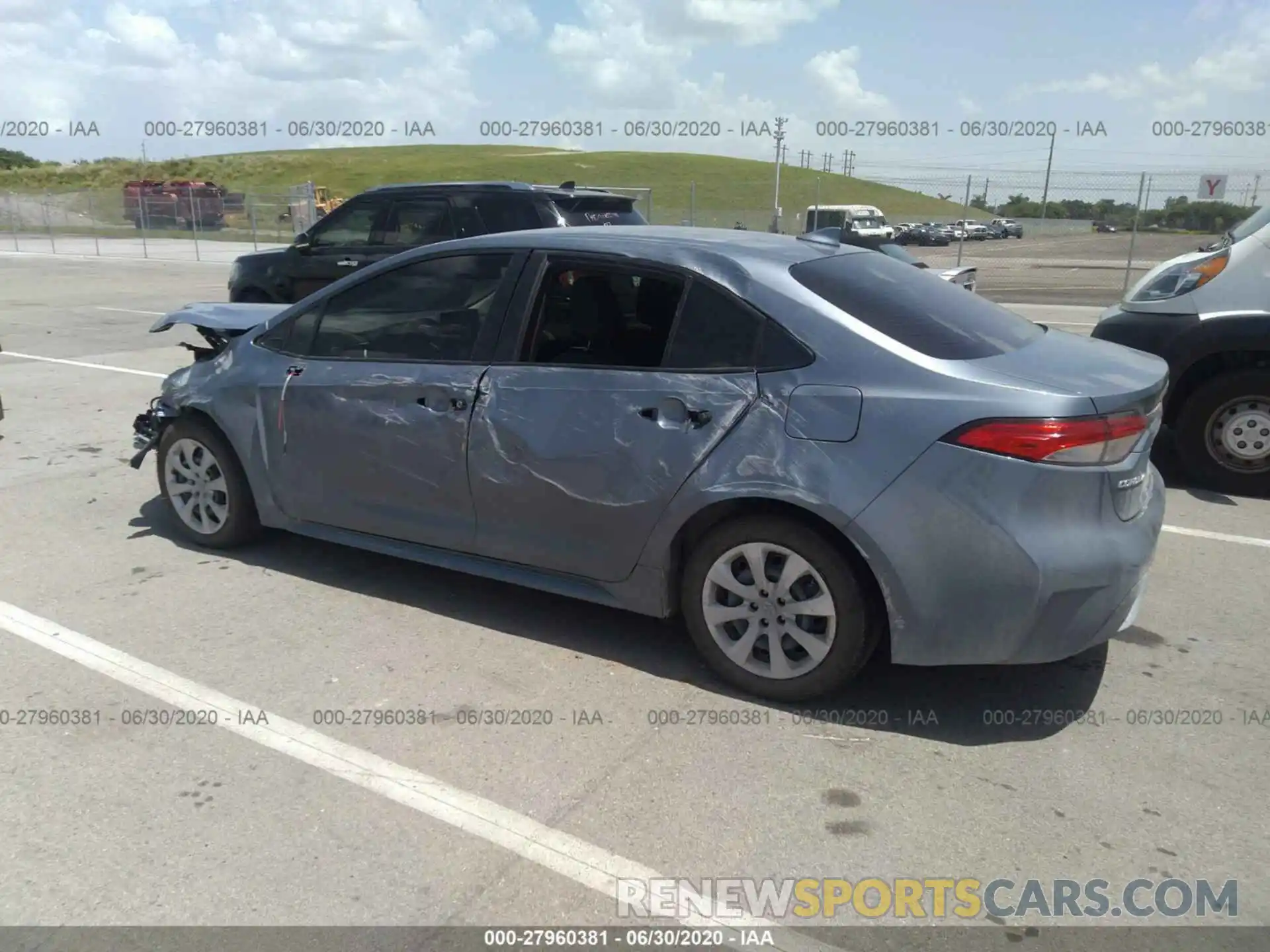 3 Photograph of a damaged car JTDEPRAE6LJ068365 TOYOTA COROLLA 2020