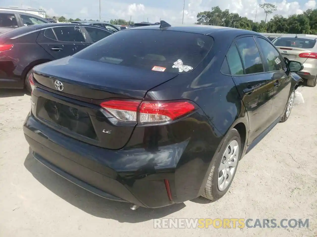 4 Photograph of a damaged car JTDEPRAE6LJ070195 TOYOTA COROLLA 2020