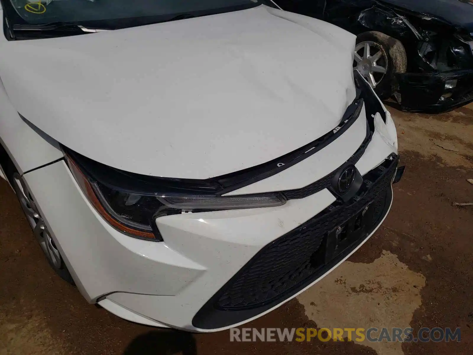 9 Photograph of a damaged car JTDEPRAE6LJ070729 TOYOTA COROLLA 2020