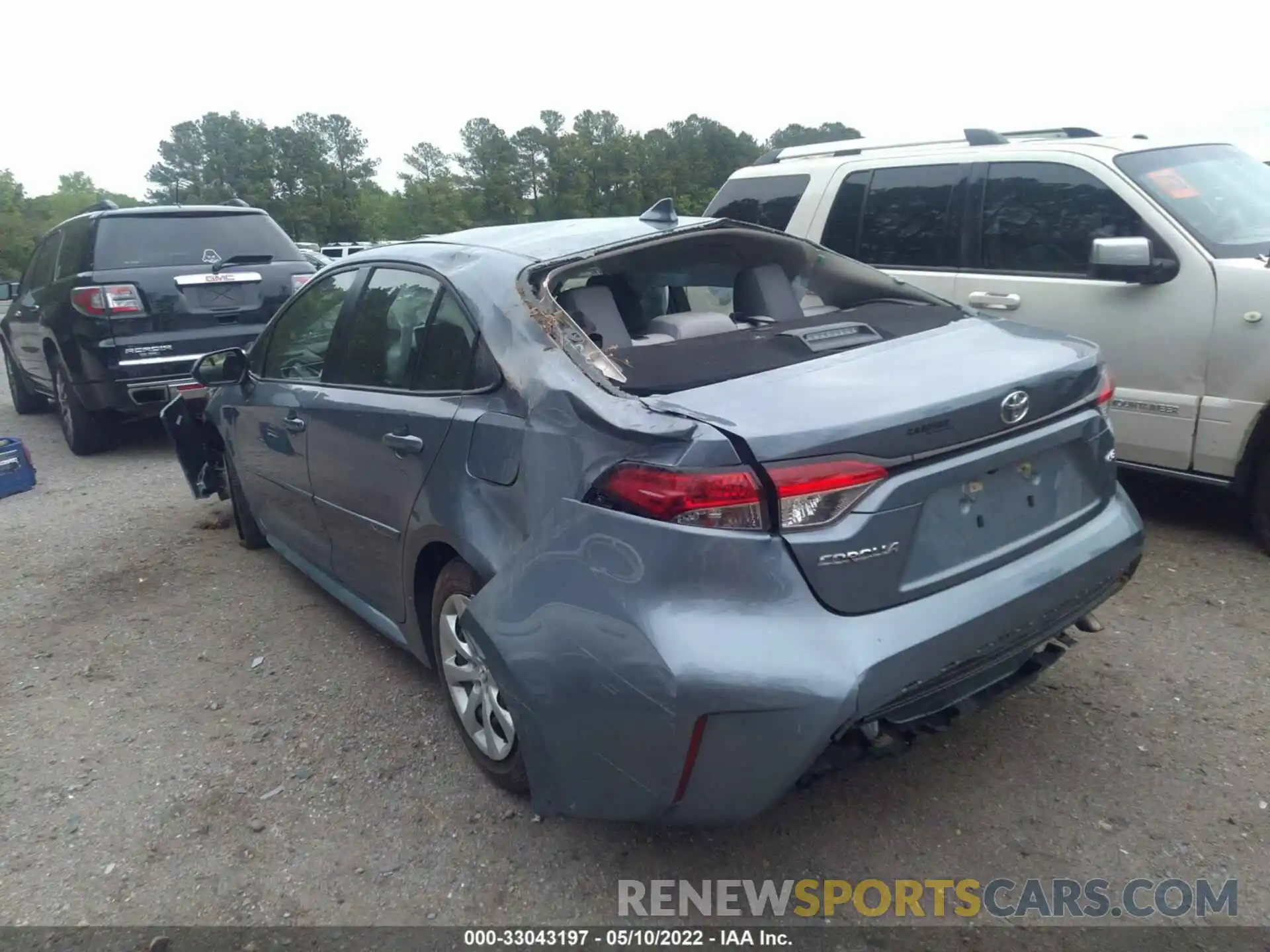 3 Photograph of a damaged car JTDEPRAE6LJ070889 TOYOTA COROLLA 2020