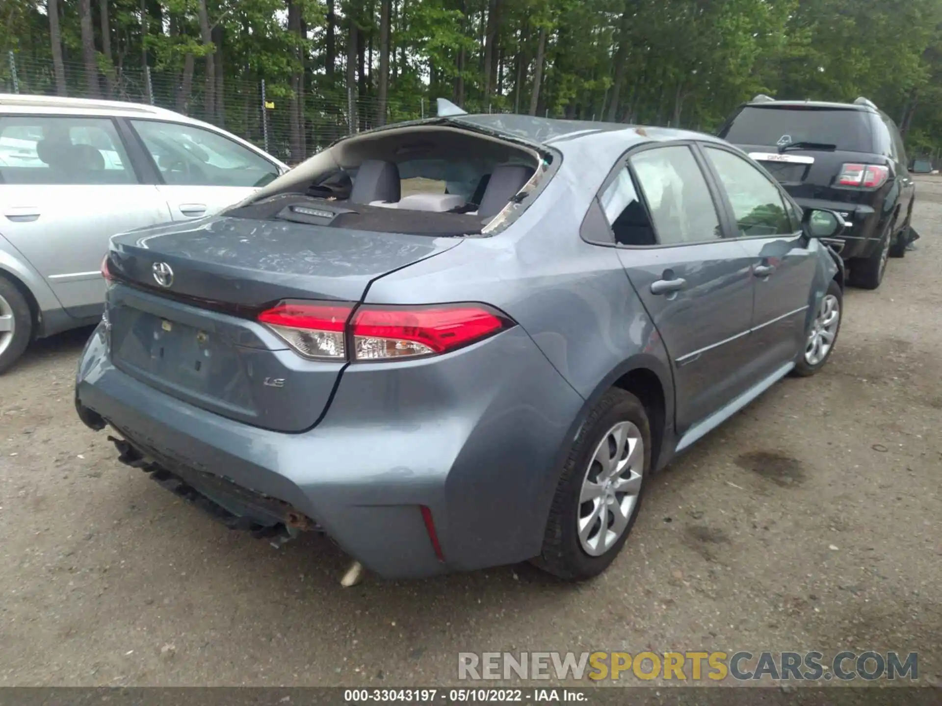 4 Photograph of a damaged car JTDEPRAE6LJ070889 TOYOTA COROLLA 2020