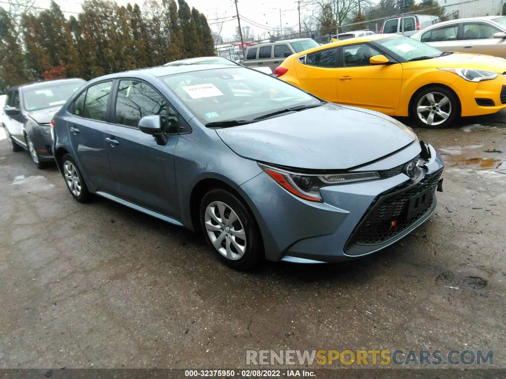 1 Photograph of a damaged car JTDEPRAE6LJ070892 TOYOTA COROLLA 2020