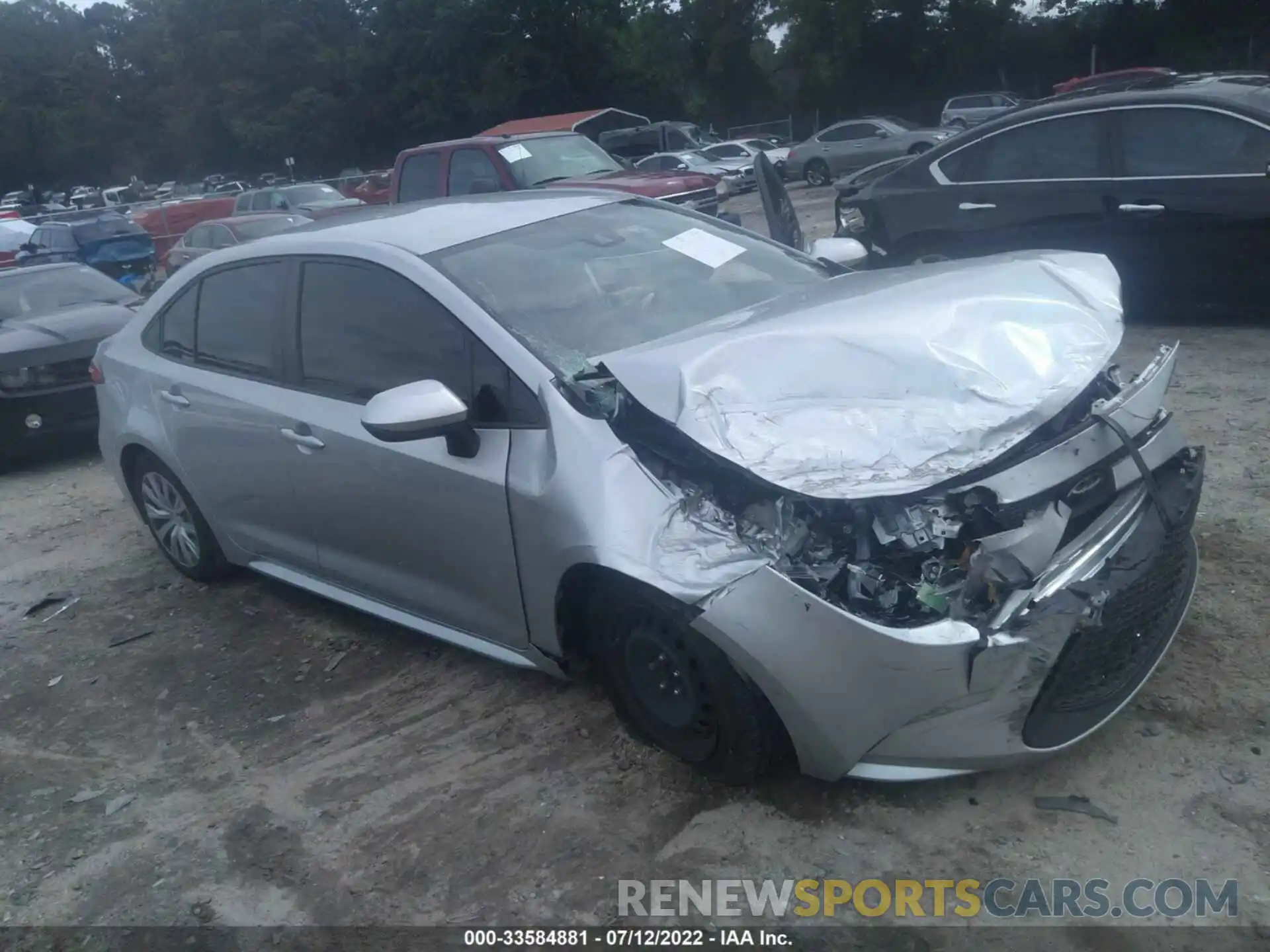 1 Photograph of a damaged car JTDEPRAE6LJ074277 TOYOTA COROLLA 2020