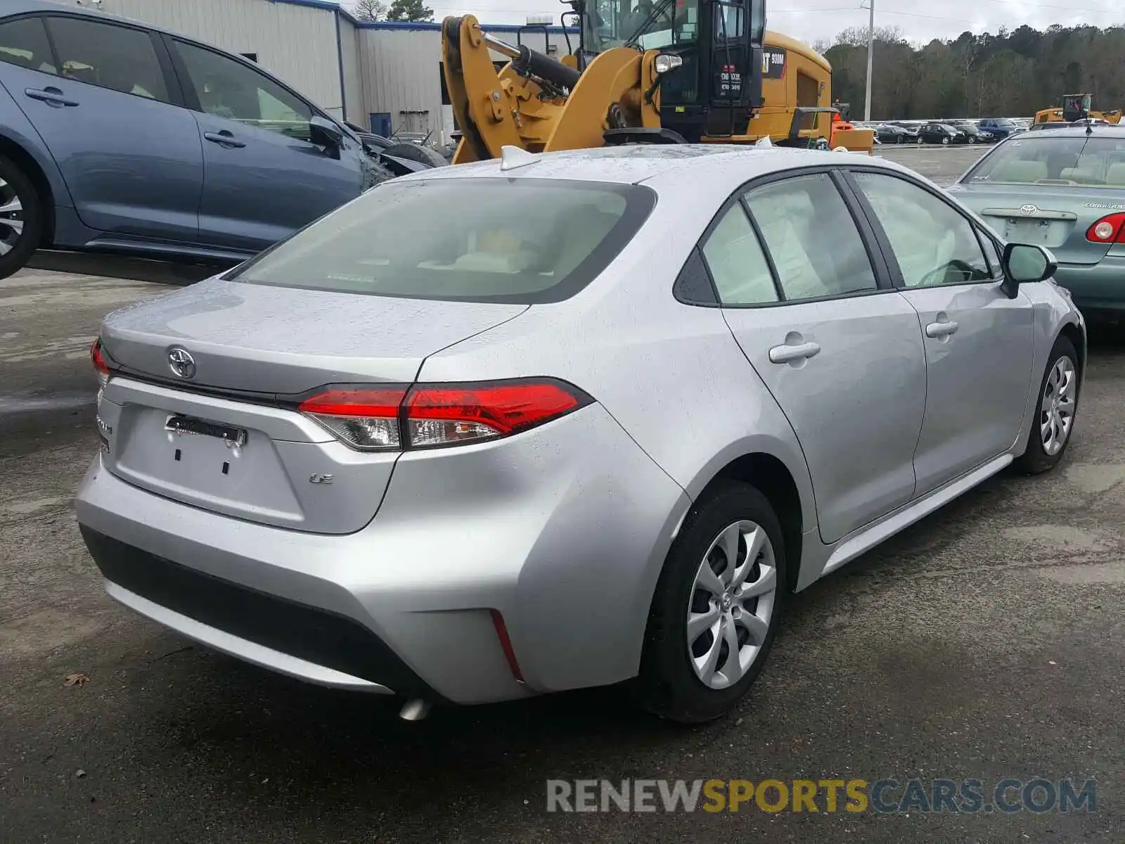 4 Photograph of a damaged car JTDEPRAE6LJ076949 TOYOTA COROLLA 2020