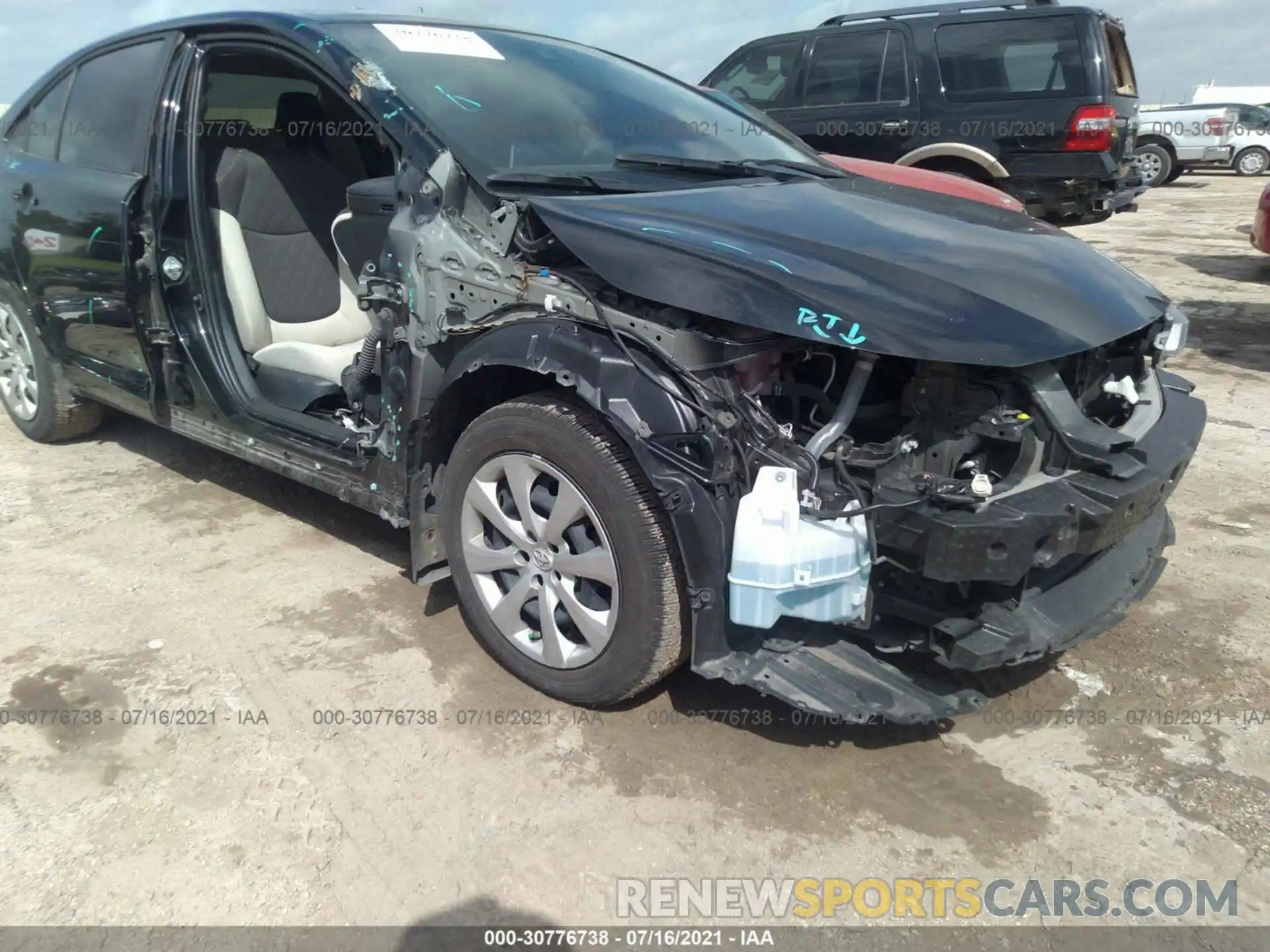 6 Photograph of a damaged car JTDEPRAE6LJ077454 TOYOTA COROLLA 2020