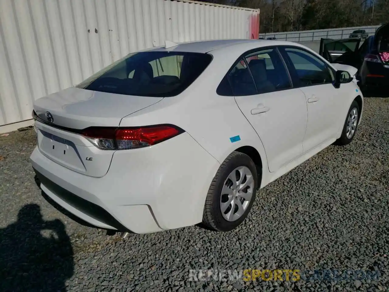 4 Photograph of a damaged car JTDEPRAE6LJ078460 TOYOTA COROLLA 2020