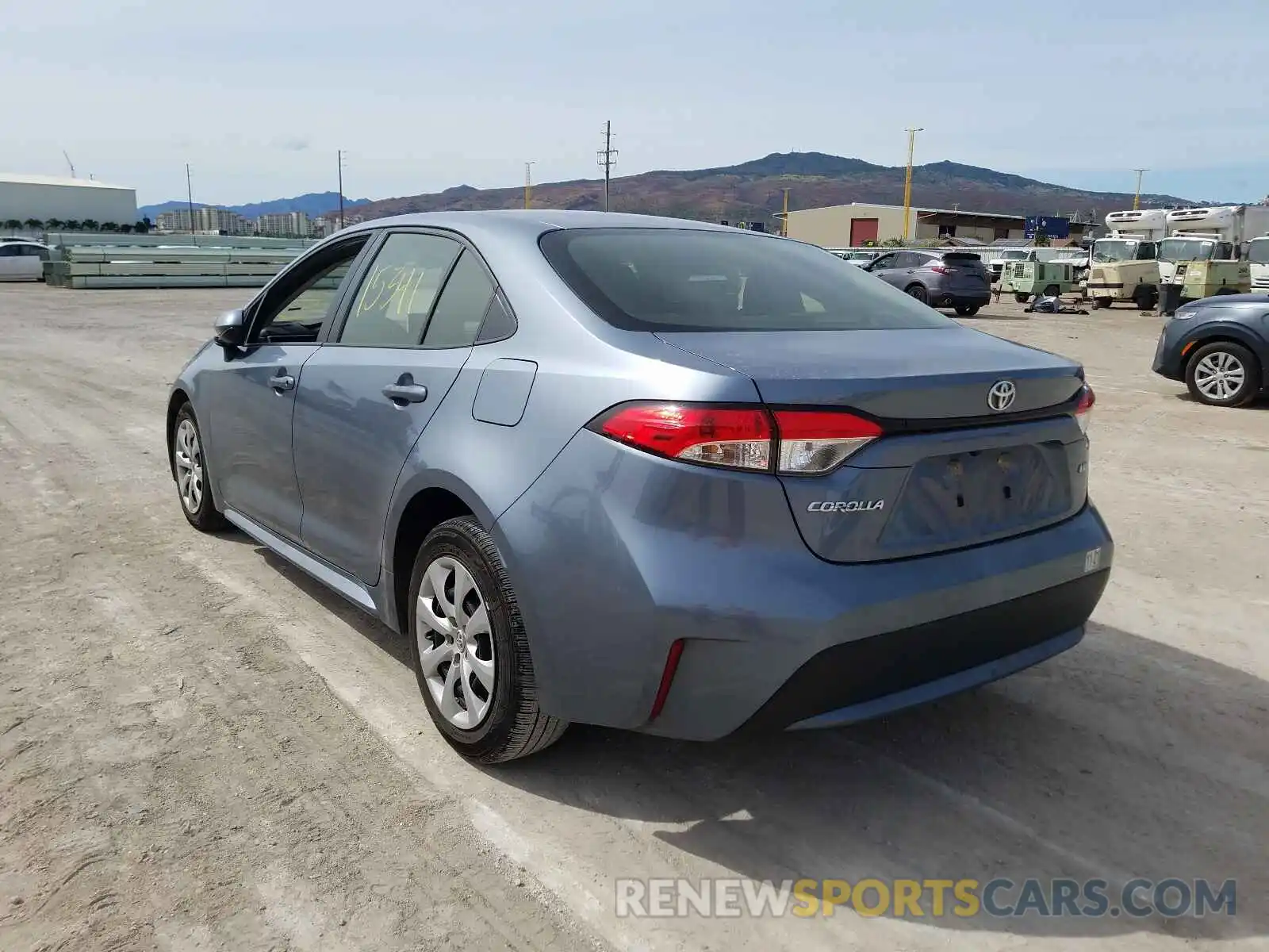 3 Photograph of a damaged car JTDEPRAE6LJ078569 TOYOTA COROLLA 2020