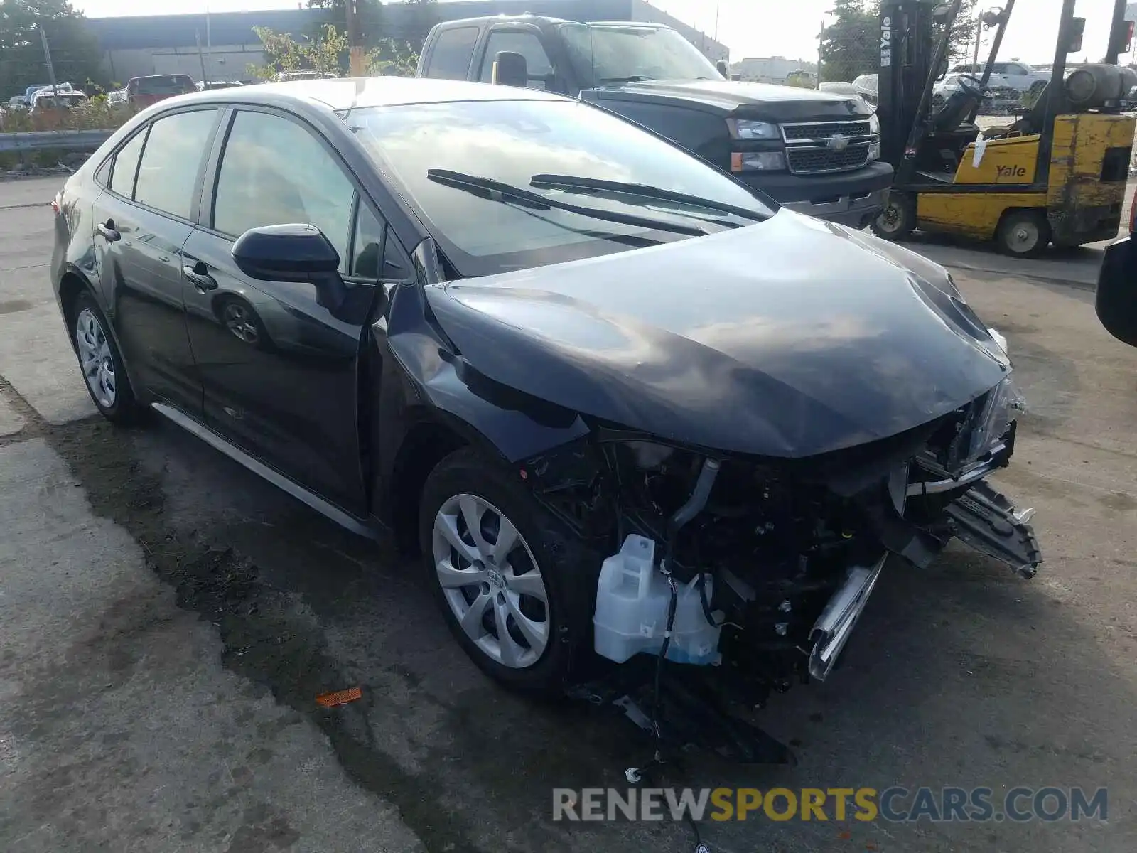 1 Photograph of a damaged car JTDEPRAE6LJ081357 TOYOTA COROLLA 2020