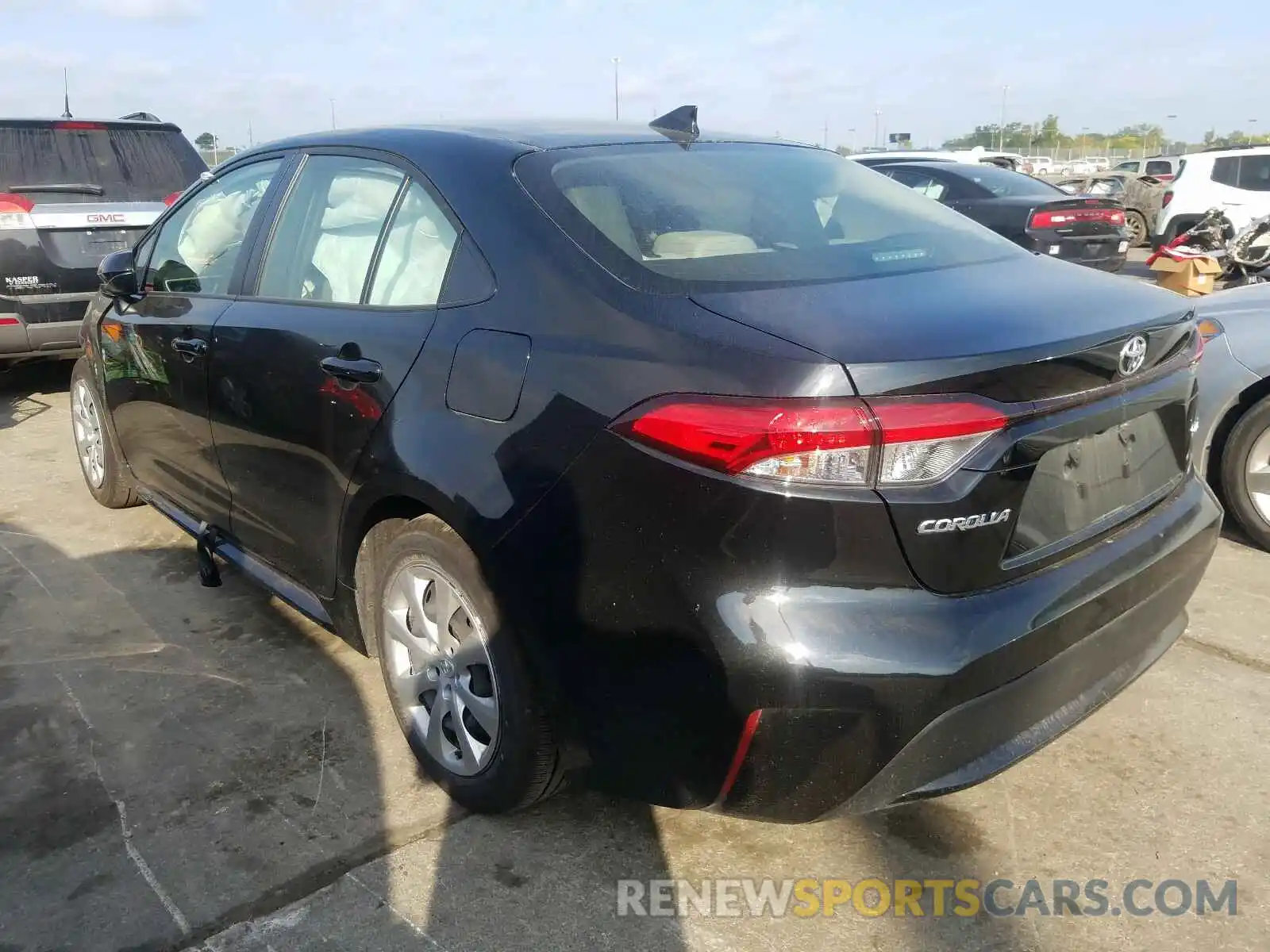 3 Photograph of a damaged car JTDEPRAE6LJ081357 TOYOTA COROLLA 2020