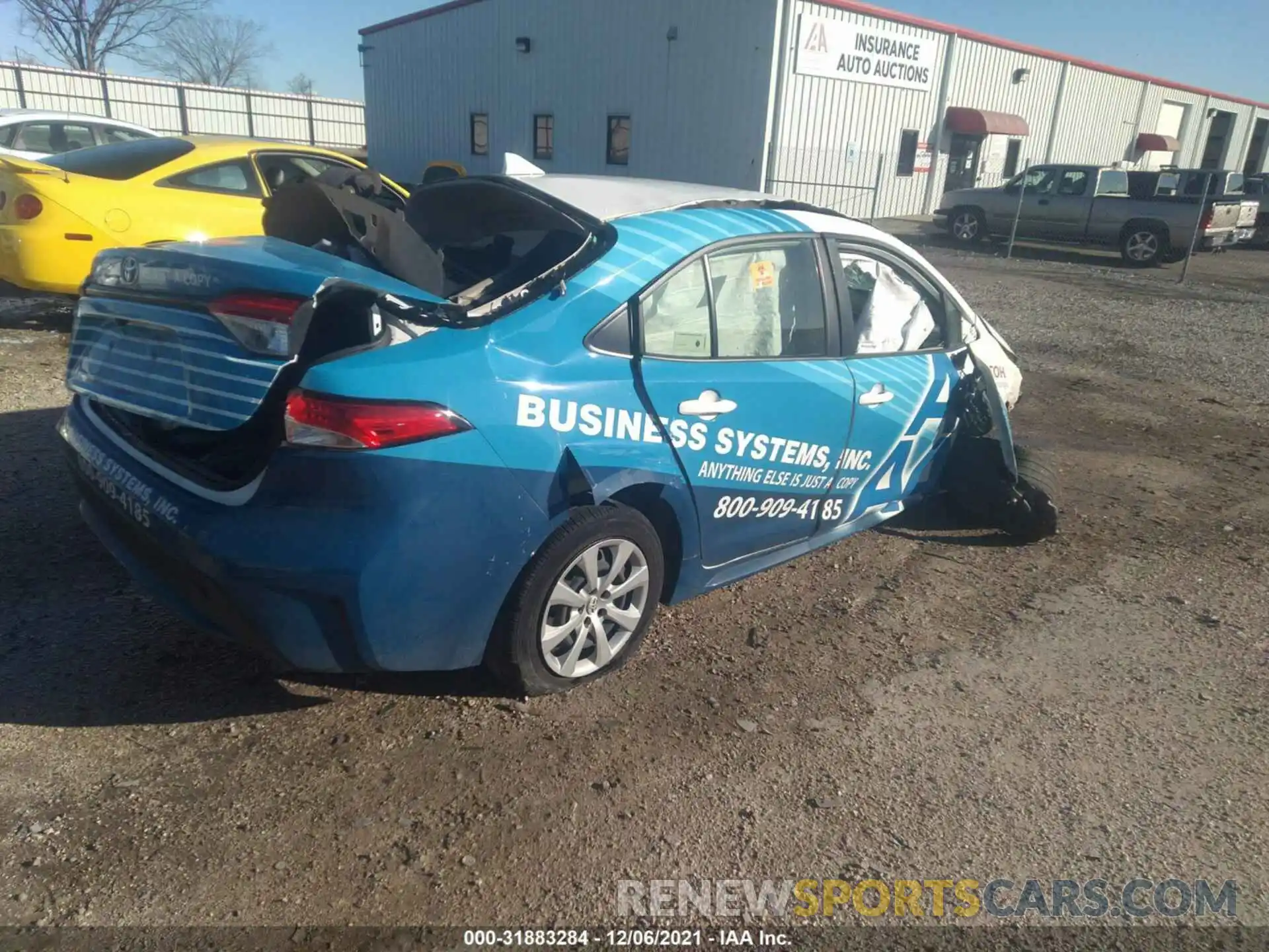 4 Photograph of a damaged car JTDEPRAE6LJ081696 TOYOTA COROLLA 2020