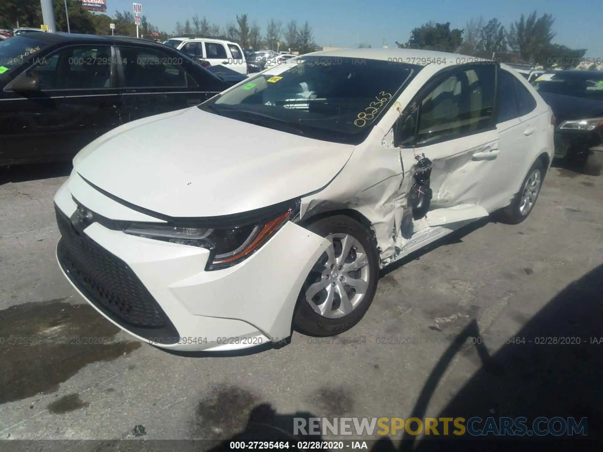 2 Photograph of a damaged car JTDEPRAE6LJ082363 TOYOTA COROLLA 2020