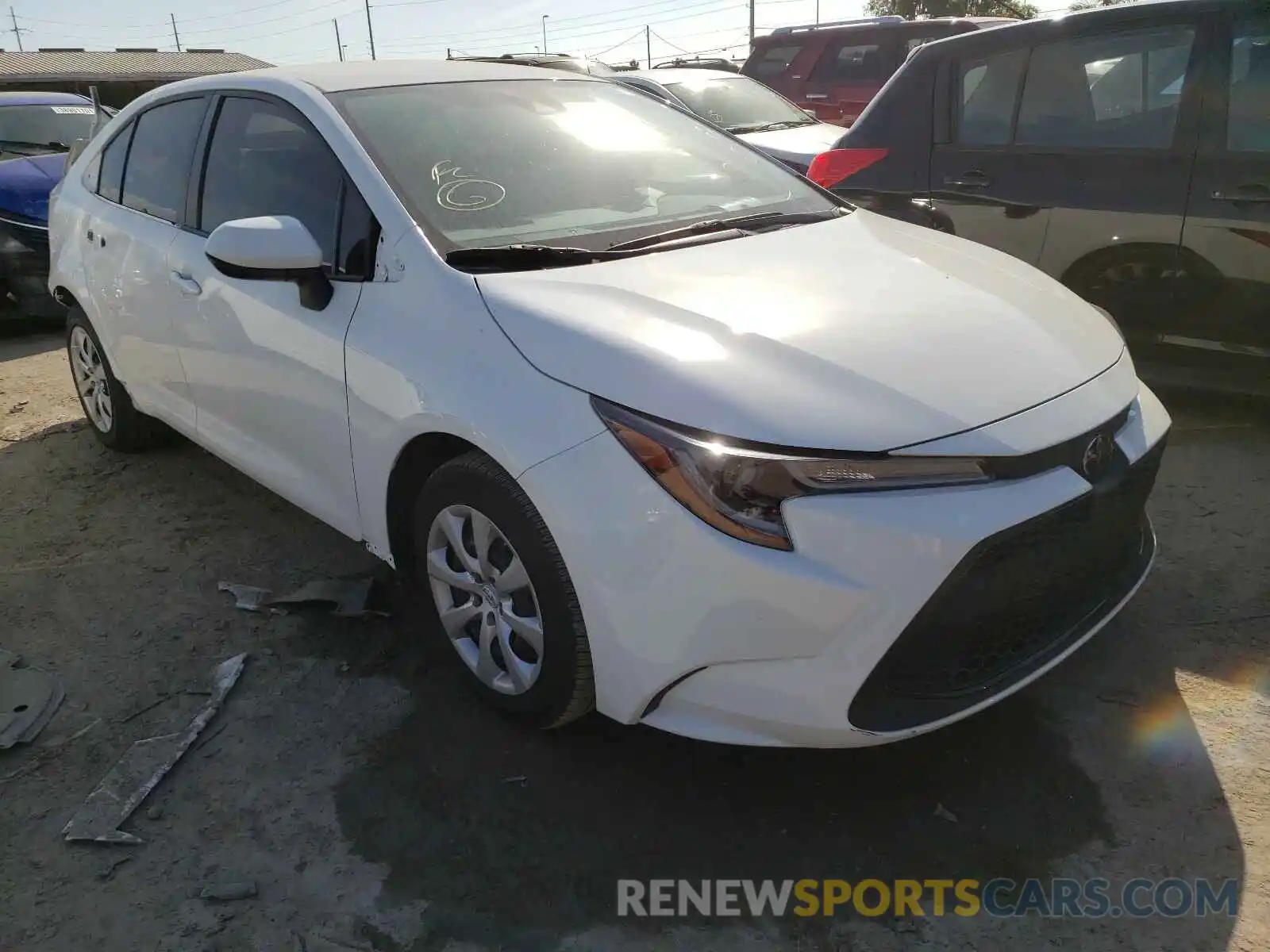 1 Photograph of a damaged car JTDEPRAE6LJ082766 TOYOTA COROLLA 2020