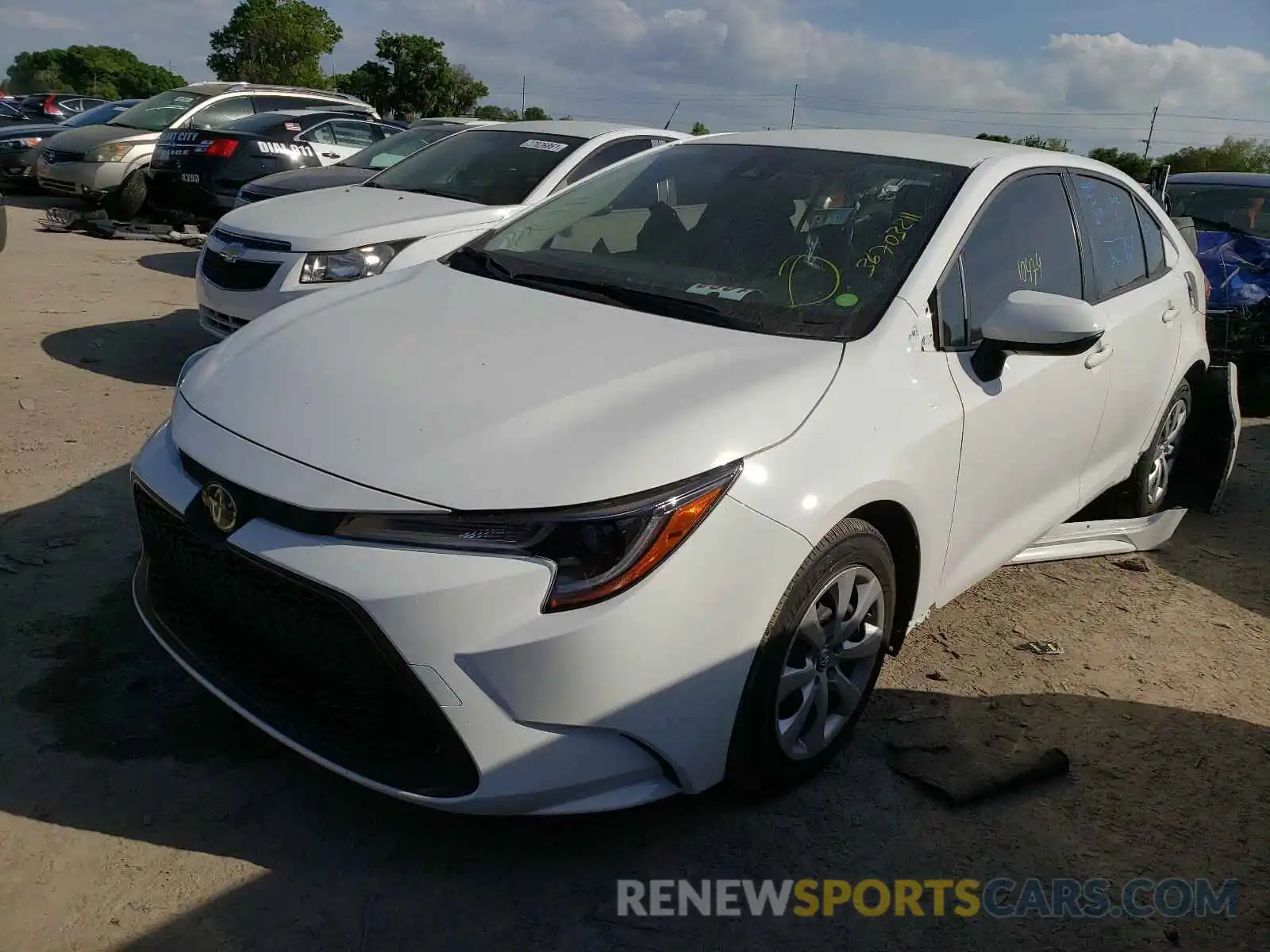 2 Photograph of a damaged car JTDEPRAE6LJ082766 TOYOTA COROLLA 2020