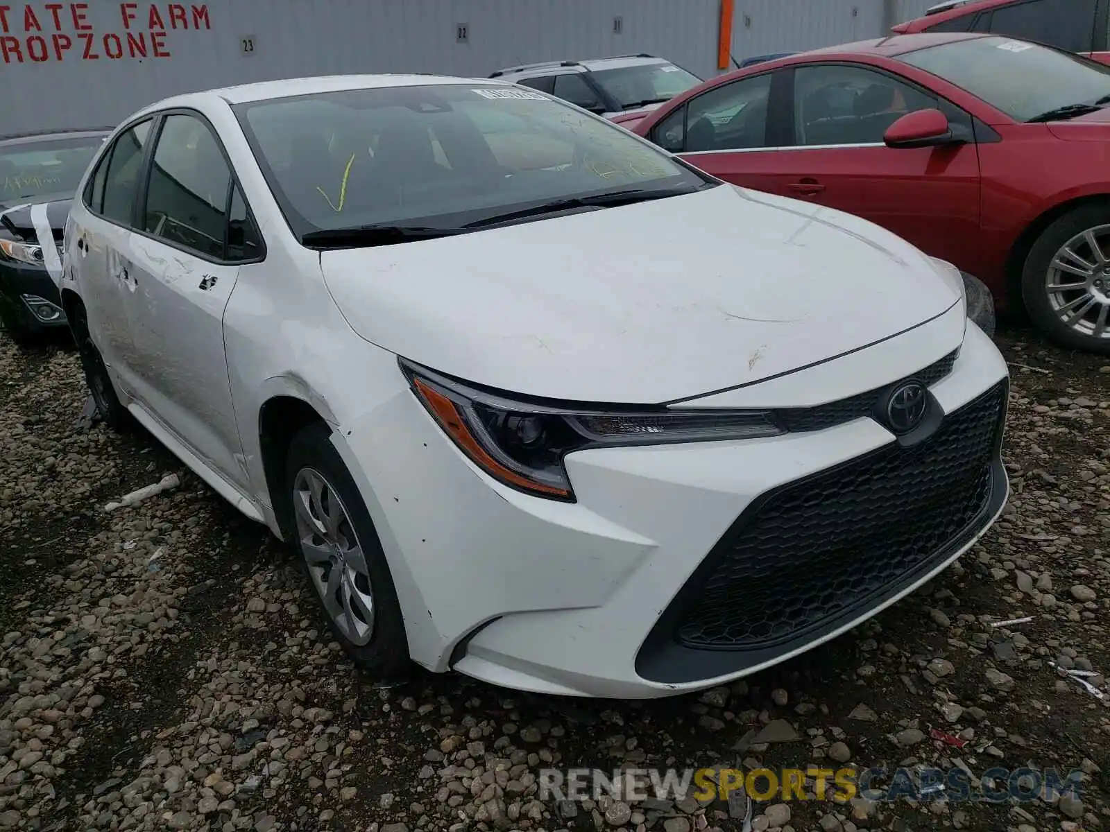 1 Photograph of a damaged car JTDEPRAE6LJ082914 TOYOTA COROLLA 2020