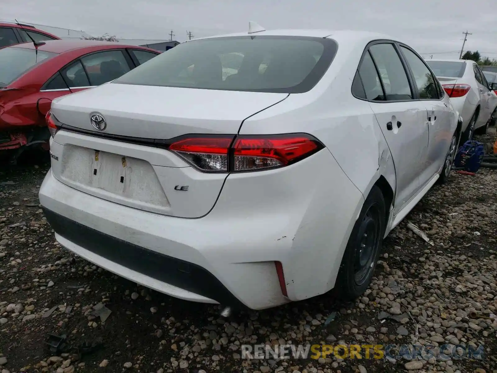 4 Photograph of a damaged car JTDEPRAE6LJ082914 TOYOTA COROLLA 2020