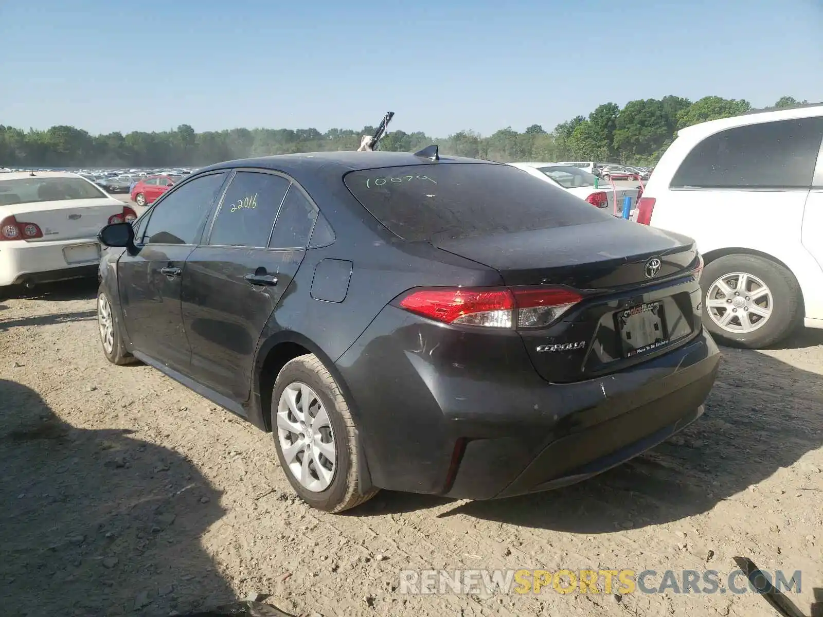 3 Photograph of a damaged car JTDEPRAE6LJ083352 TOYOTA COROLLA 2020