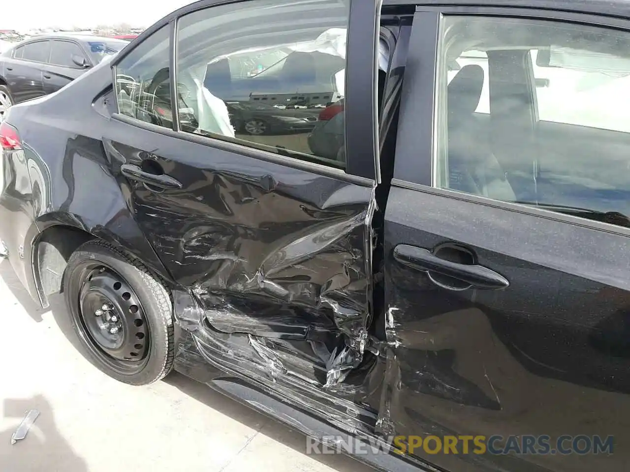 9 Photograph of a damaged car JTDEPRAE6LJ083481 TOYOTA COROLLA 2020