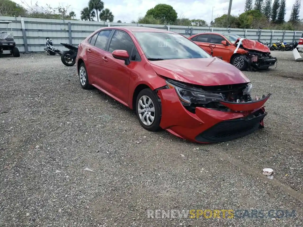 1 Photograph of a damaged car JTDEPRAE6LJ083951 TOYOTA COROLLA 2020