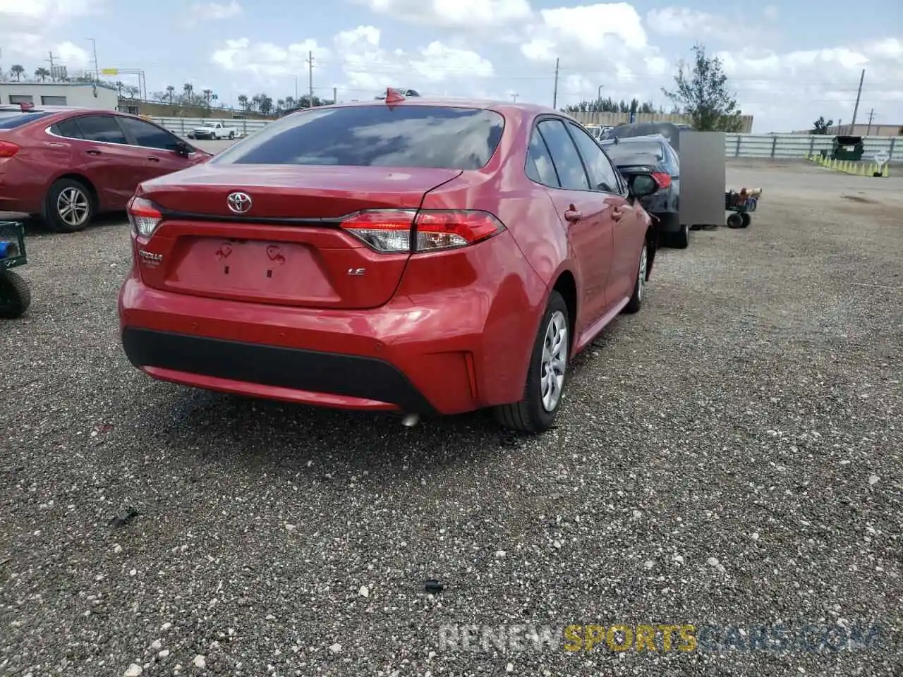 4 Photograph of a damaged car JTDEPRAE6LJ083951 TOYOTA COROLLA 2020