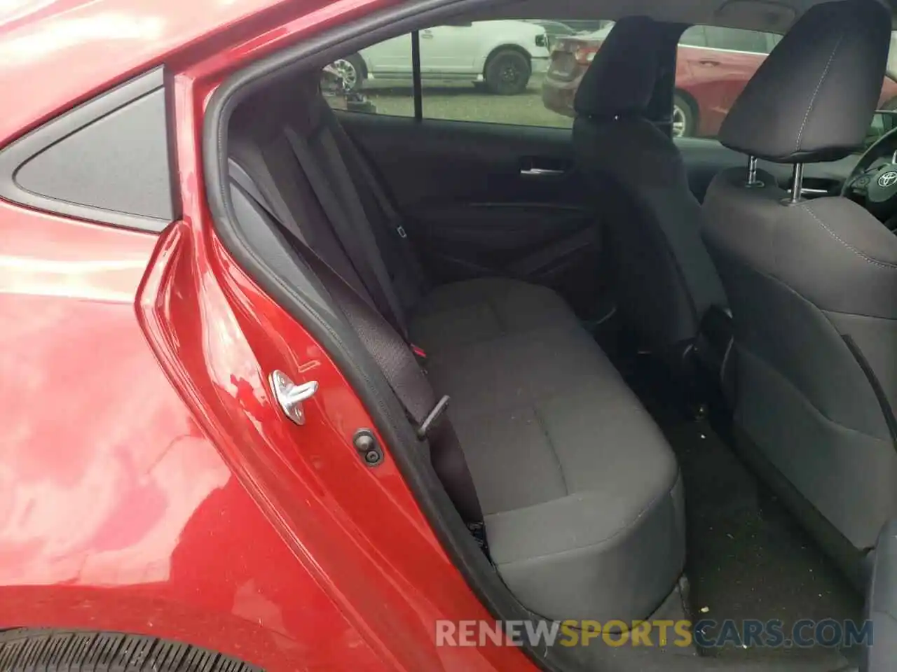 6 Photograph of a damaged car JTDEPRAE6LJ083951 TOYOTA COROLLA 2020