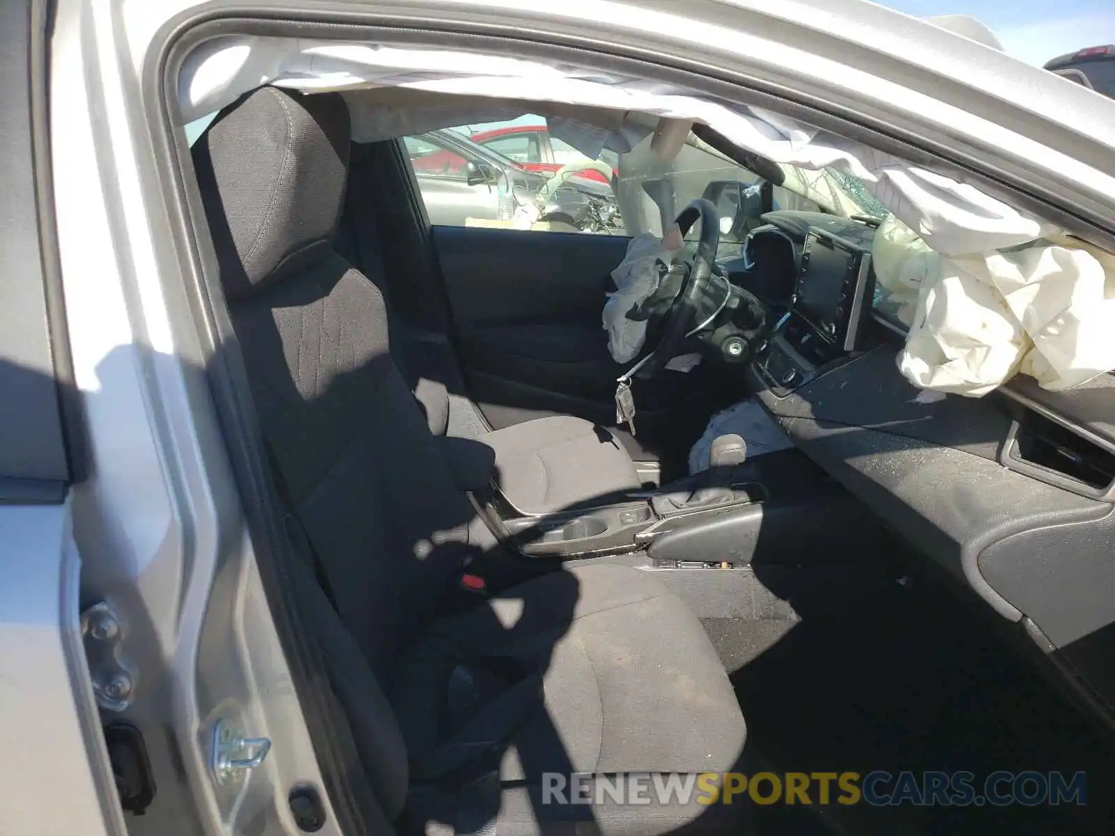 5 Photograph of a damaged car JTDEPRAE6LJ084890 TOYOTA COROLLA 2020