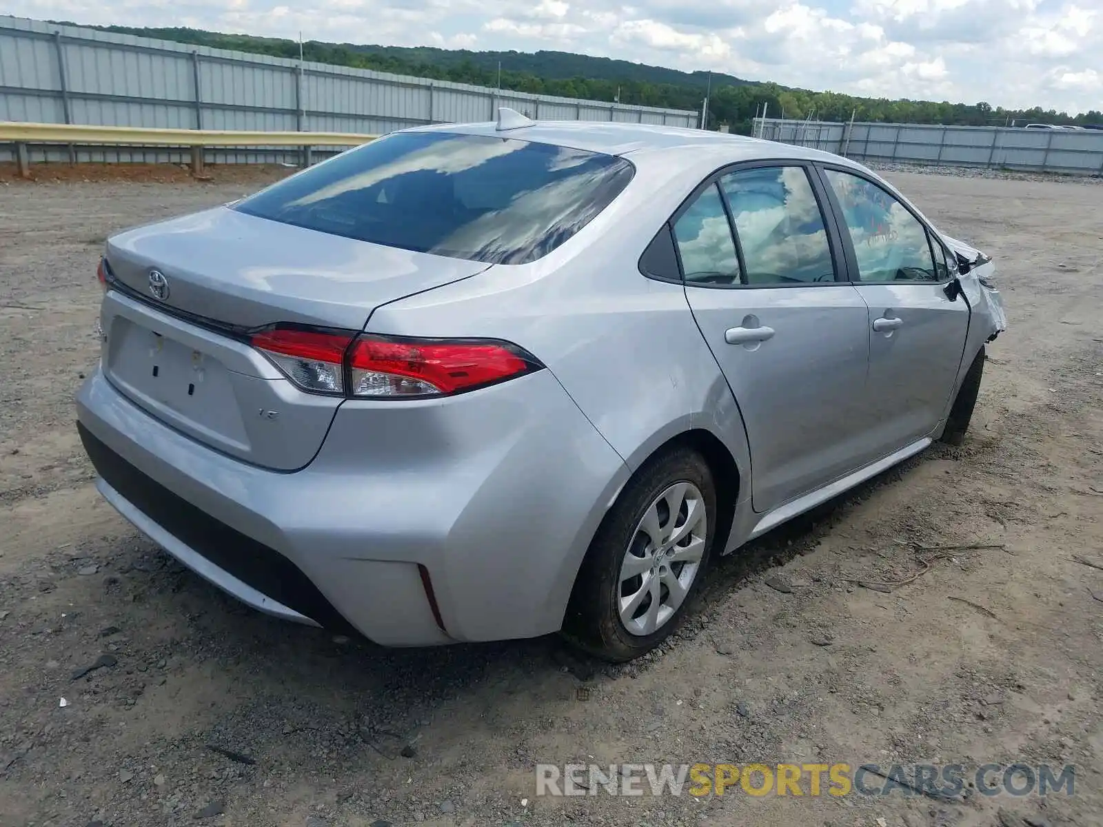 4 Photograph of a damaged car JTDEPRAE6LJ085246 TOYOTA COROLLA 2020