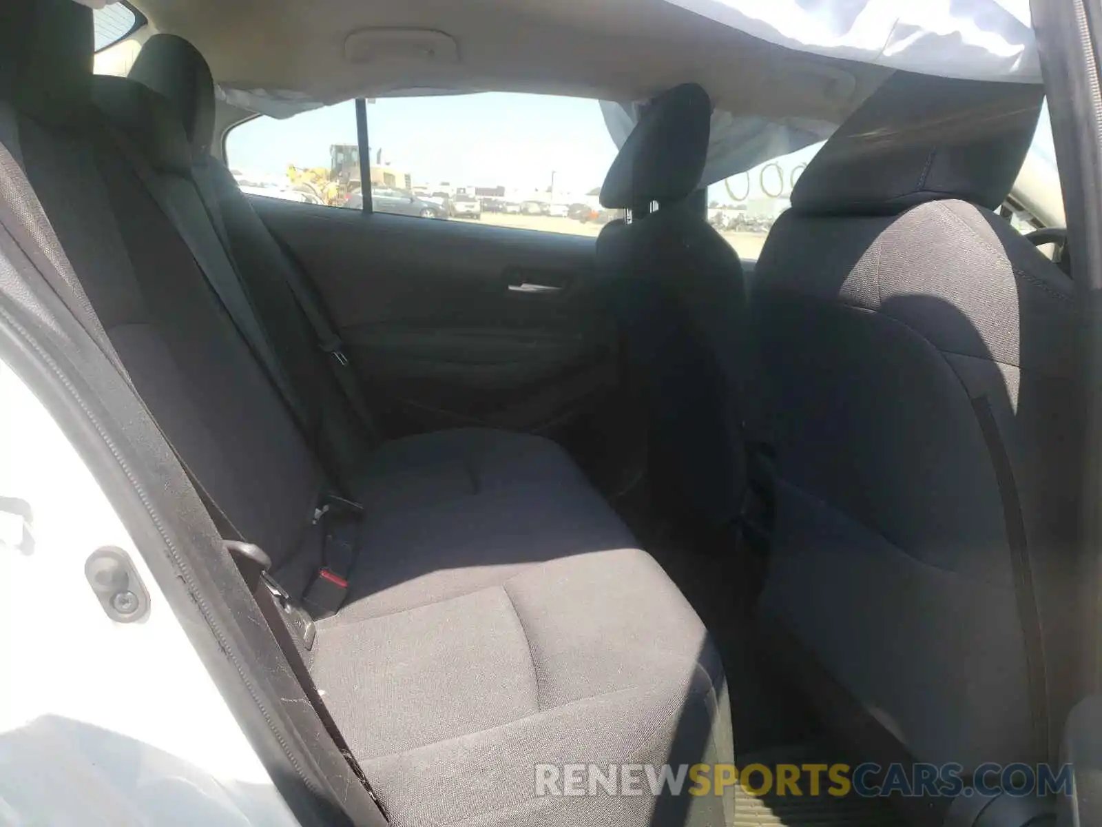 6 Photograph of a damaged car JTDEPRAE6LJ091631 TOYOTA COROLLA 2020