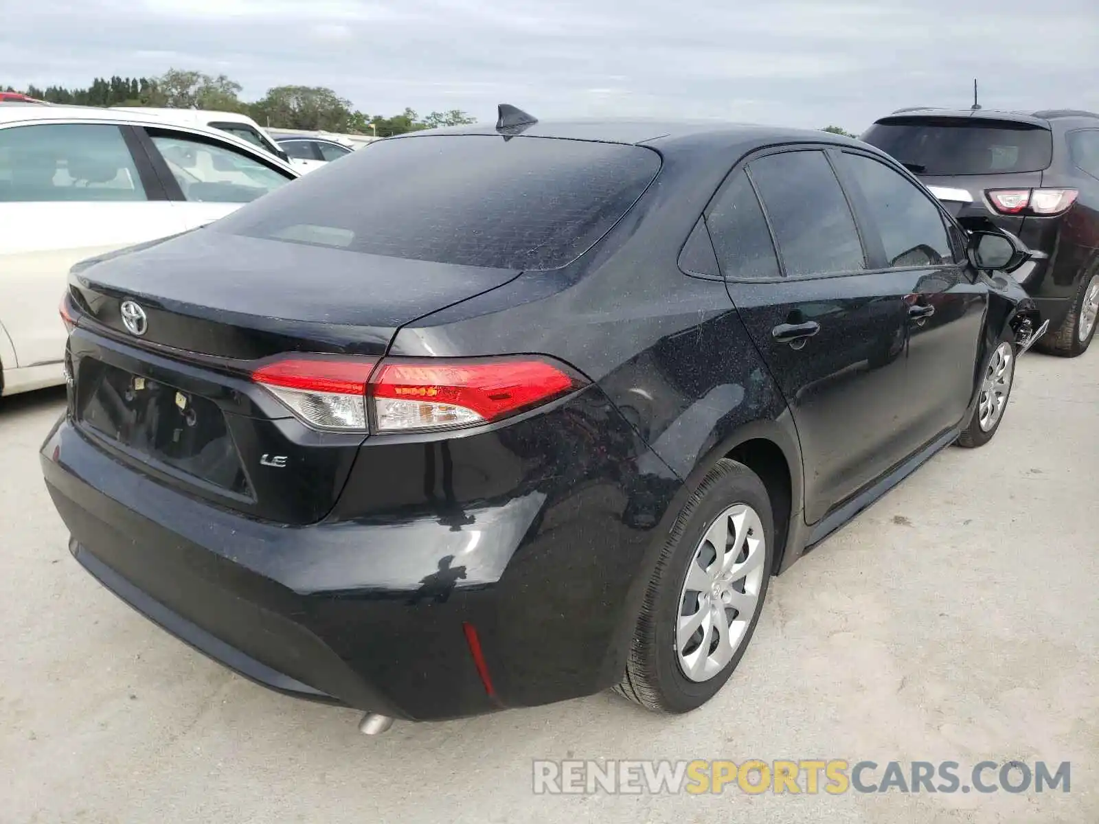 4 Photograph of a damaged car JTDEPRAE6LJ092181 TOYOTA COROLLA 2020