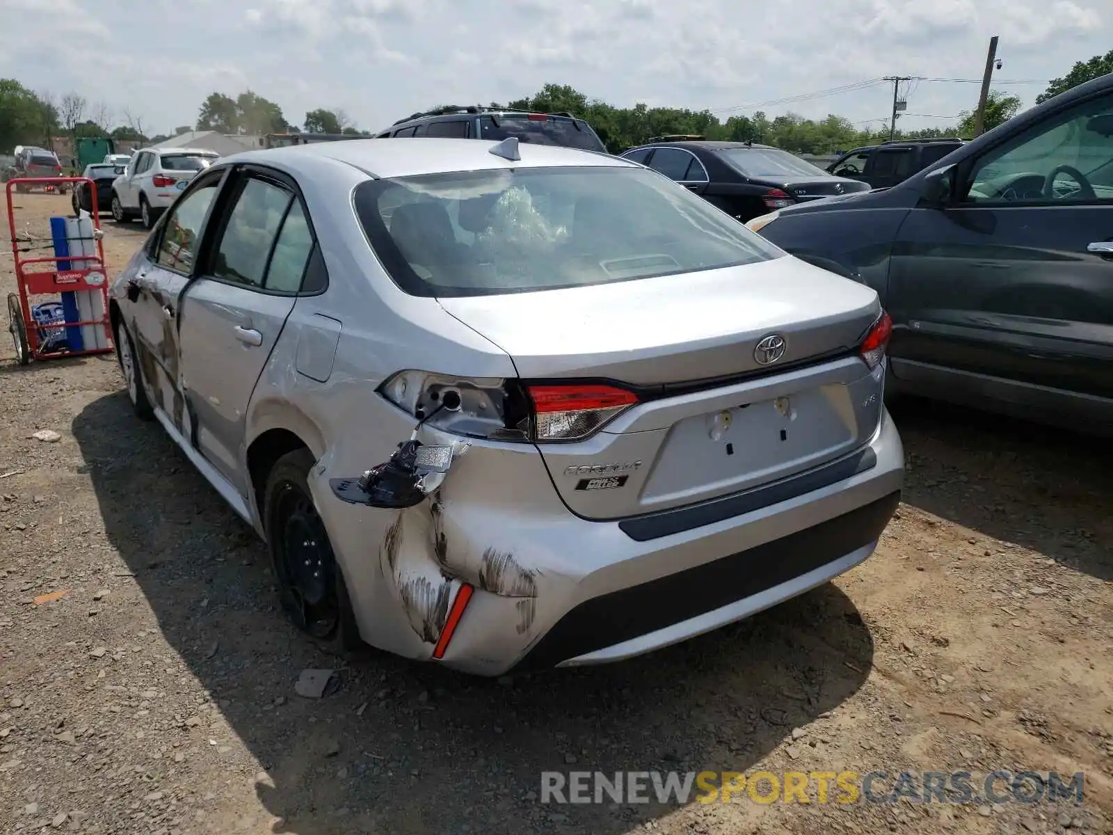 3 Photograph of a damaged car JTDEPRAE6LJ093394 TOYOTA COROLLA 2020