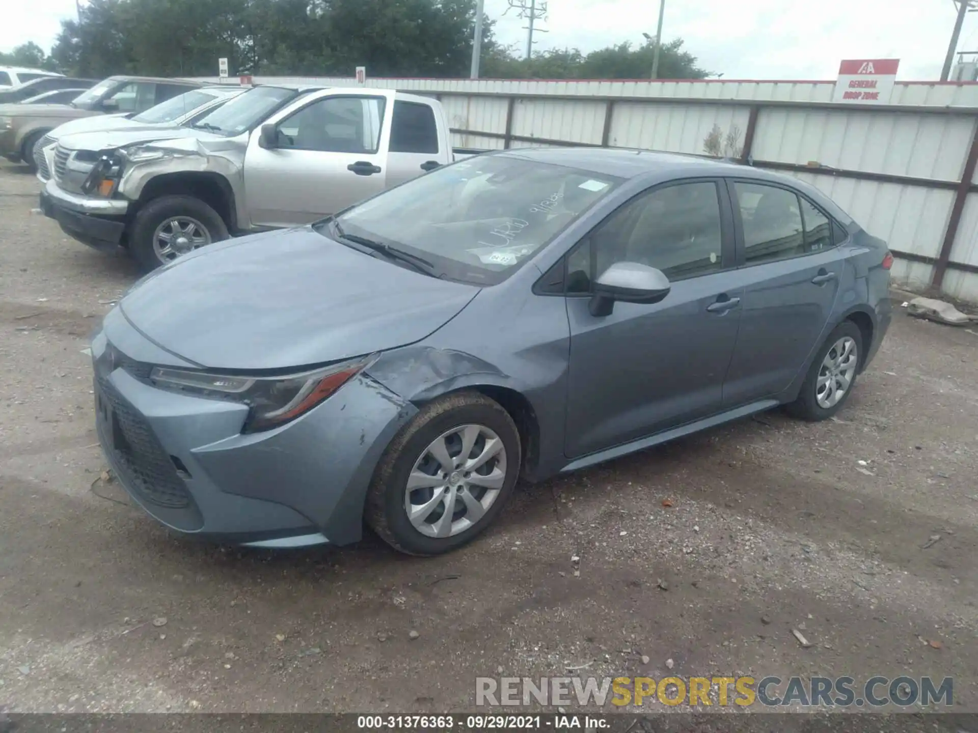 2 Photograph of a damaged car JTDEPRAE6LJ095341 TOYOTA COROLLA 2020