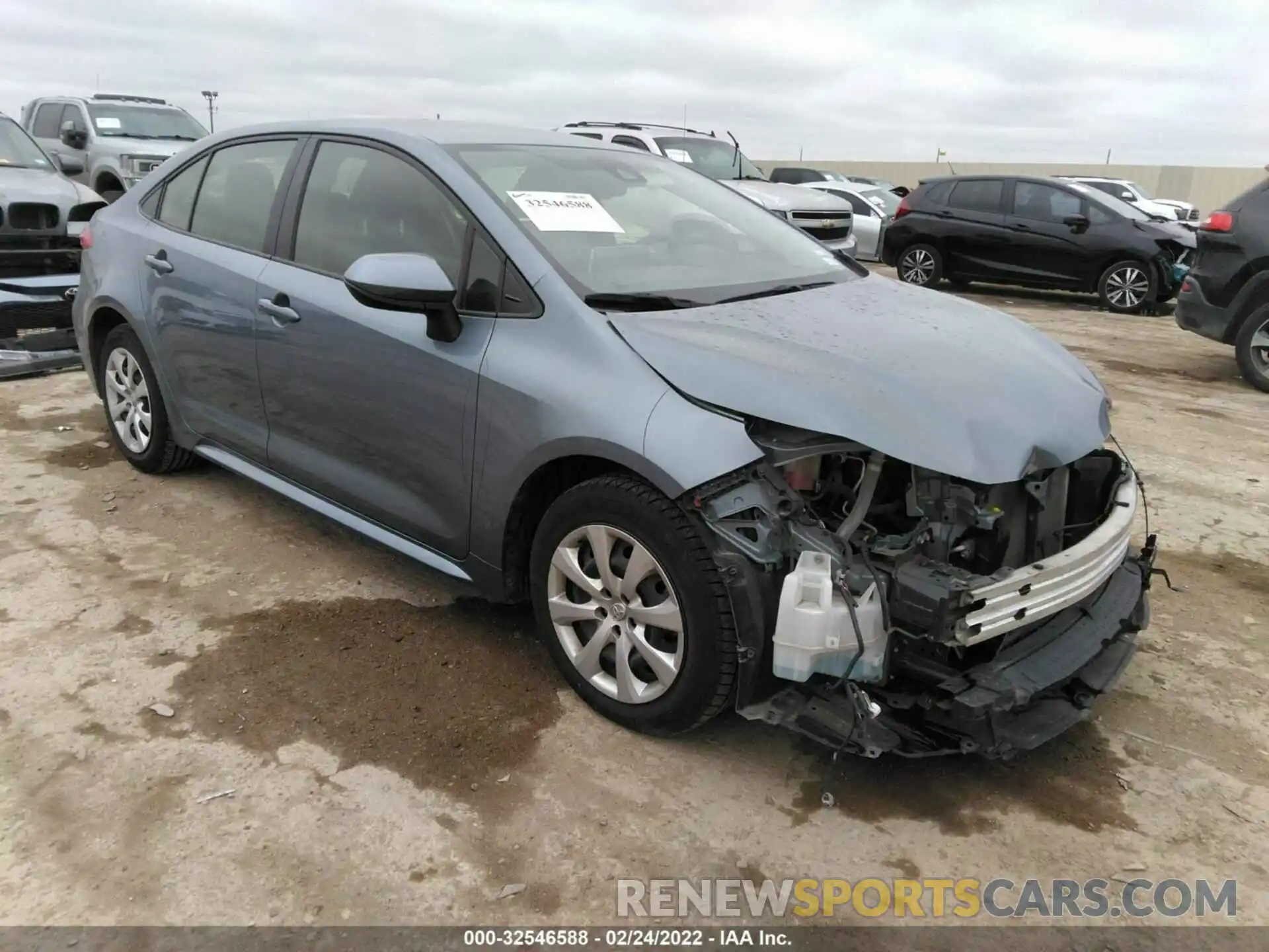 1 Photograph of a damaged car JTDEPRAE6LJ095811 TOYOTA COROLLA 2020