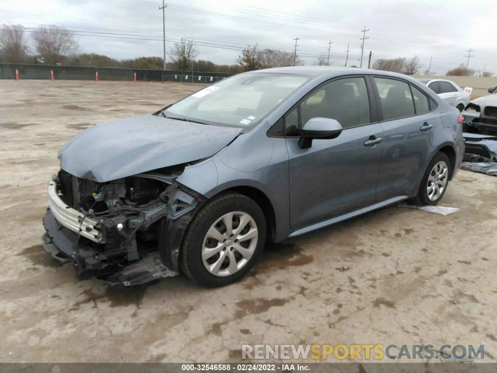 2 Photograph of a damaged car JTDEPRAE6LJ095811 TOYOTA COROLLA 2020