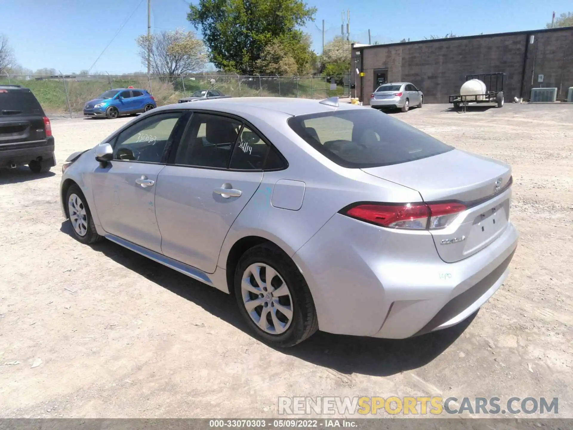 3 Photograph of a damaged car JTDEPRAE6LJ096067 TOYOTA COROLLA 2020