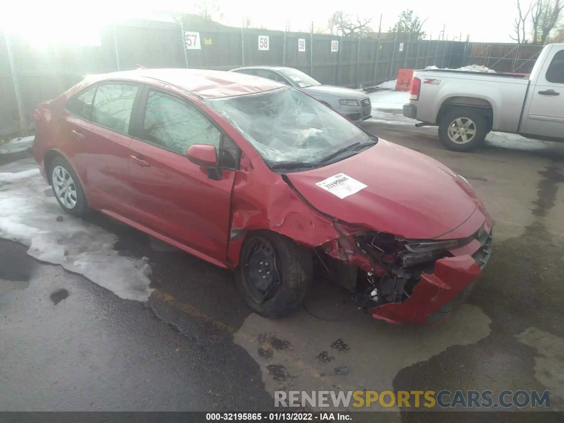 1 Photograph of a damaged car JTDEPRAE6LJ096280 TOYOTA COROLLA 2020