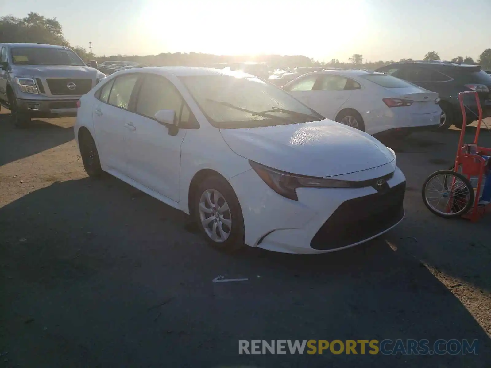 1 Photograph of a damaged car JTDEPRAE6LJ097204 TOYOTA COROLLA 2020