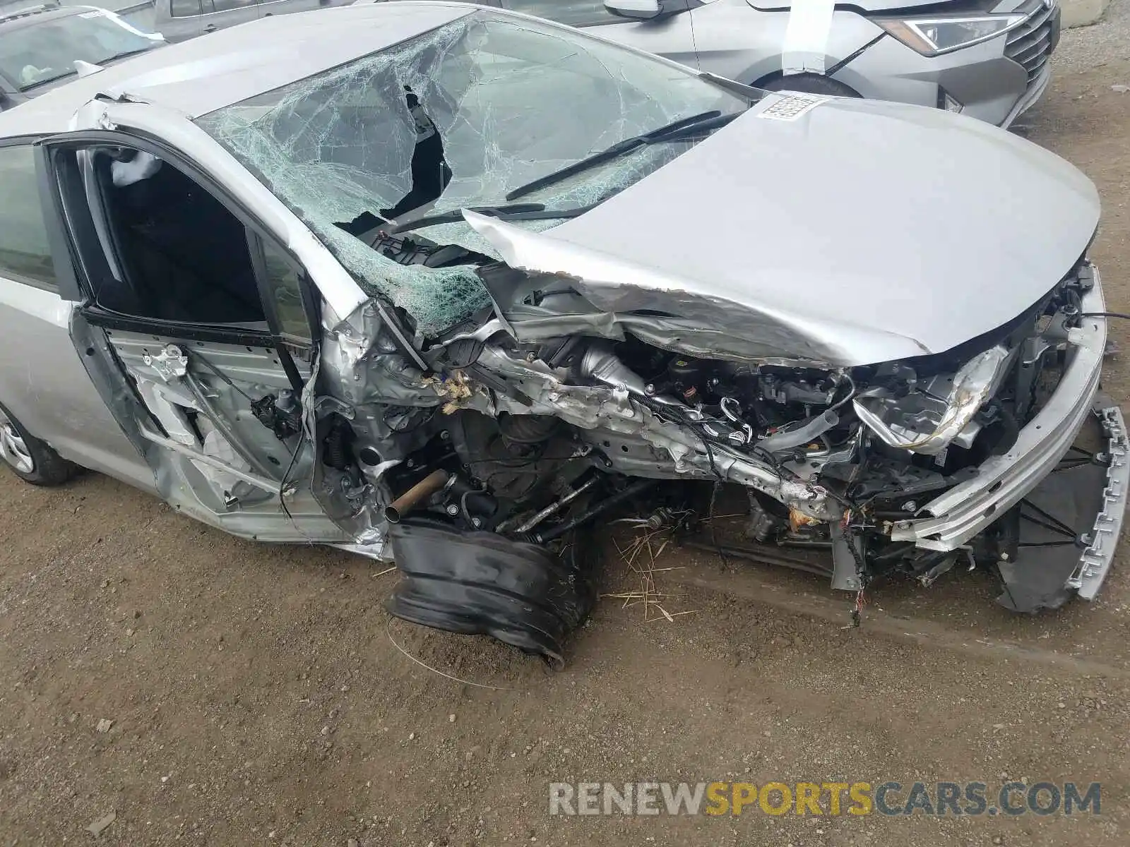 9 Фотография поврежденного автомобиля JTDEPRAE6LJ097686 TOYOTA COROLLA 2020
