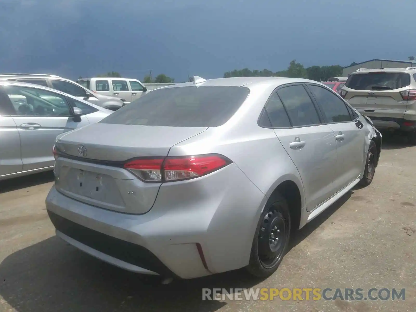 4 Photograph of a damaged car JTDEPRAE6LJ098773 TOYOTA COROLLA 2020