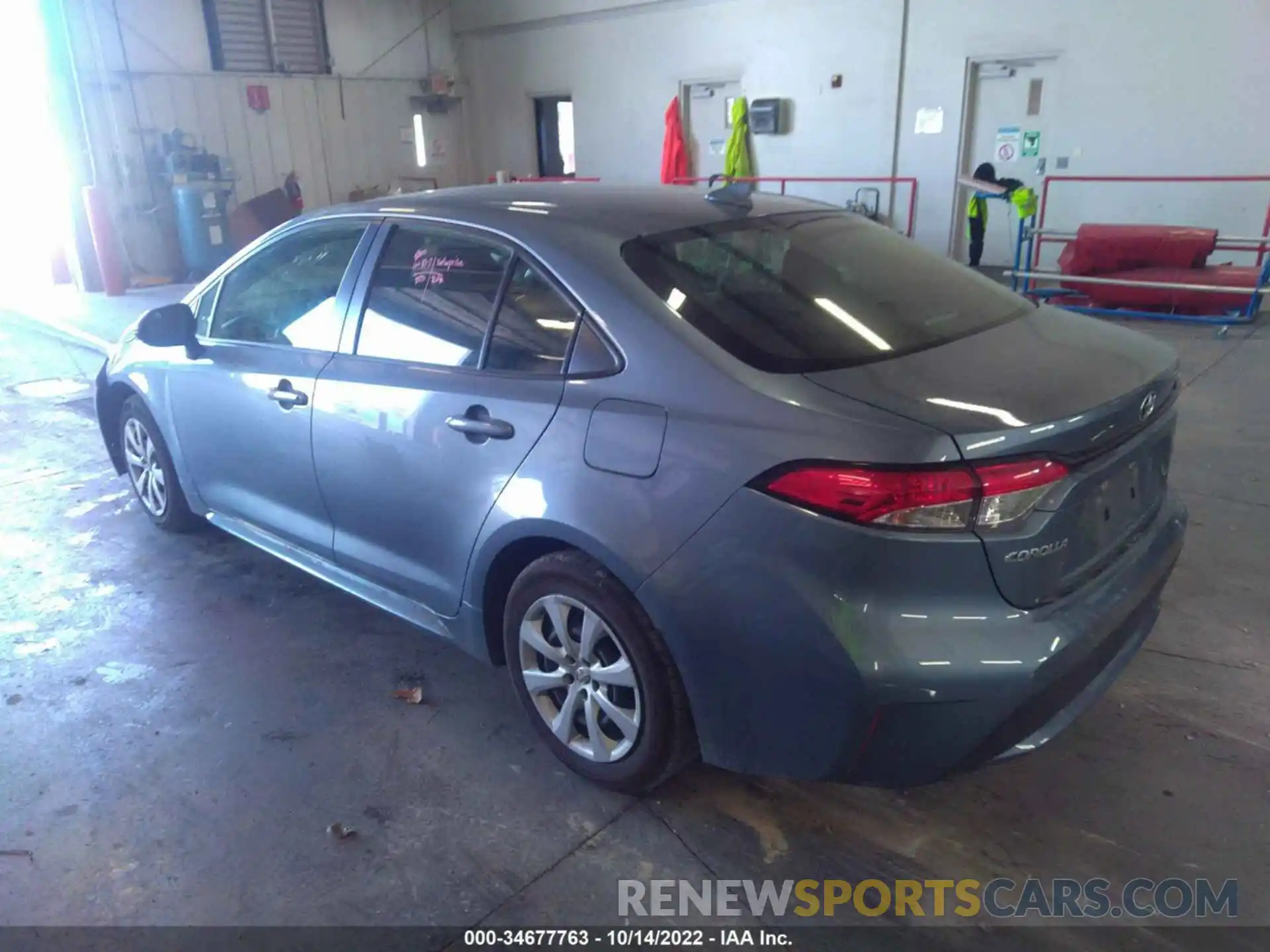 3 Photograph of a damaged car JTDEPRAE6LJ102465 TOYOTA COROLLA 2020