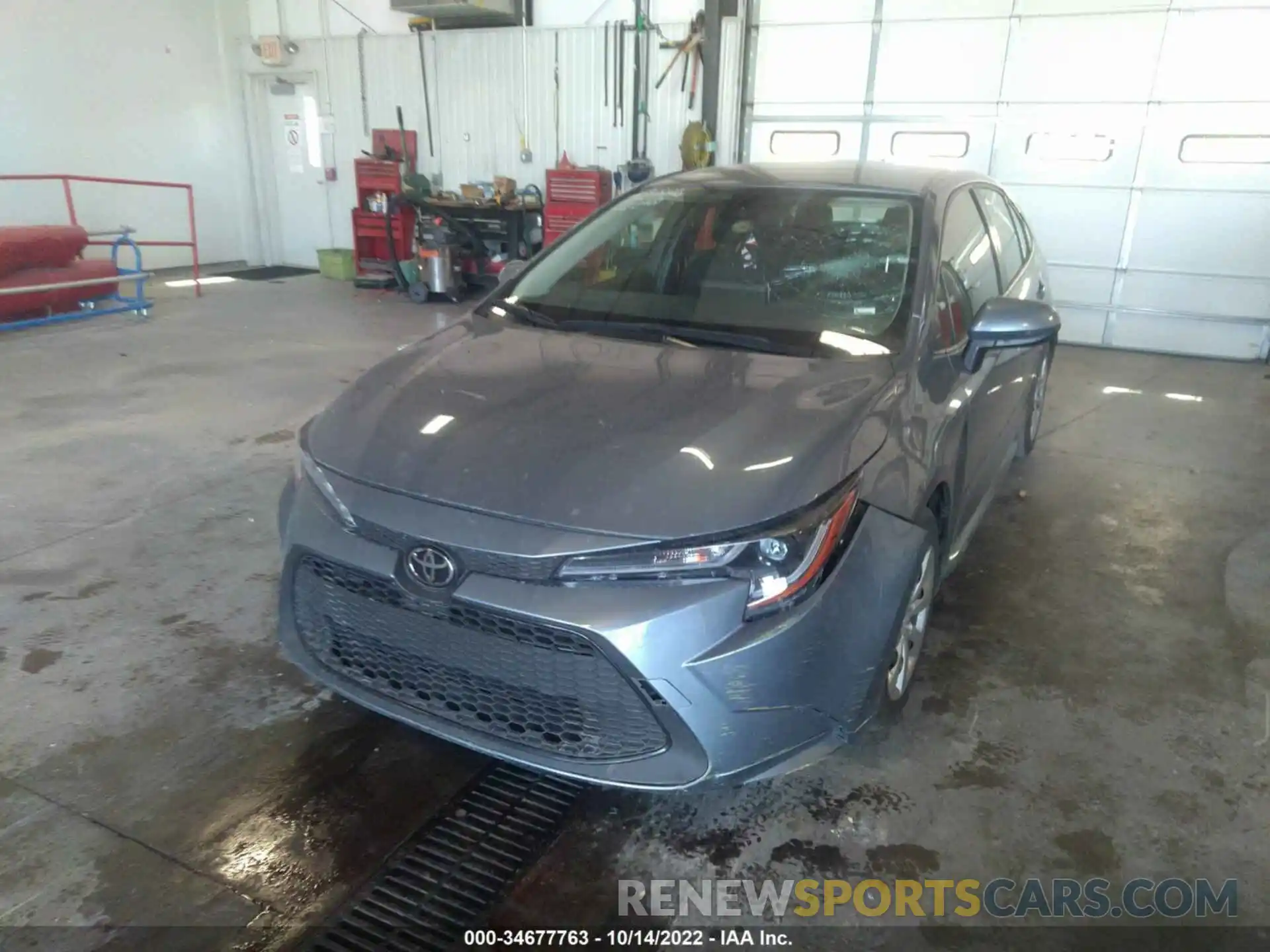 6 Photograph of a damaged car JTDEPRAE6LJ102465 TOYOTA COROLLA 2020